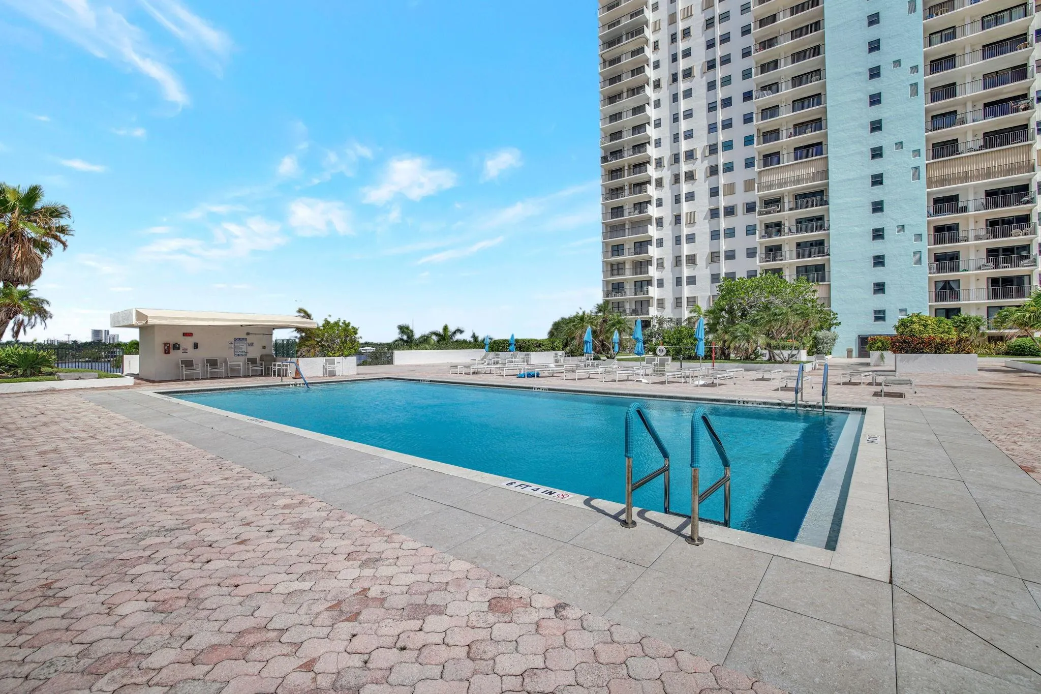 1201 S Ocean Drive, #1002N