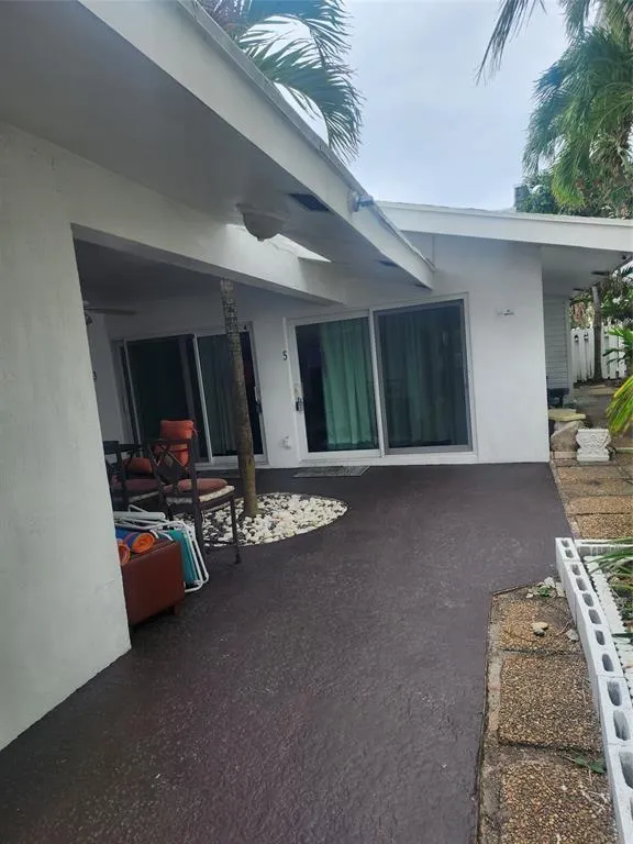 4548 N Ocean