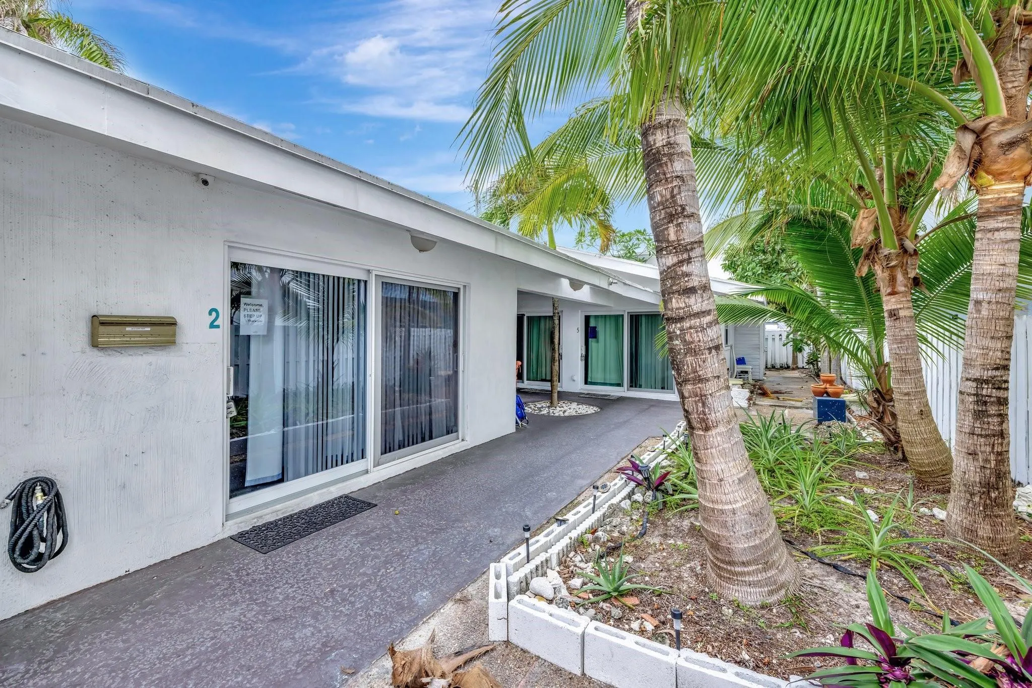 4548 N Ocean