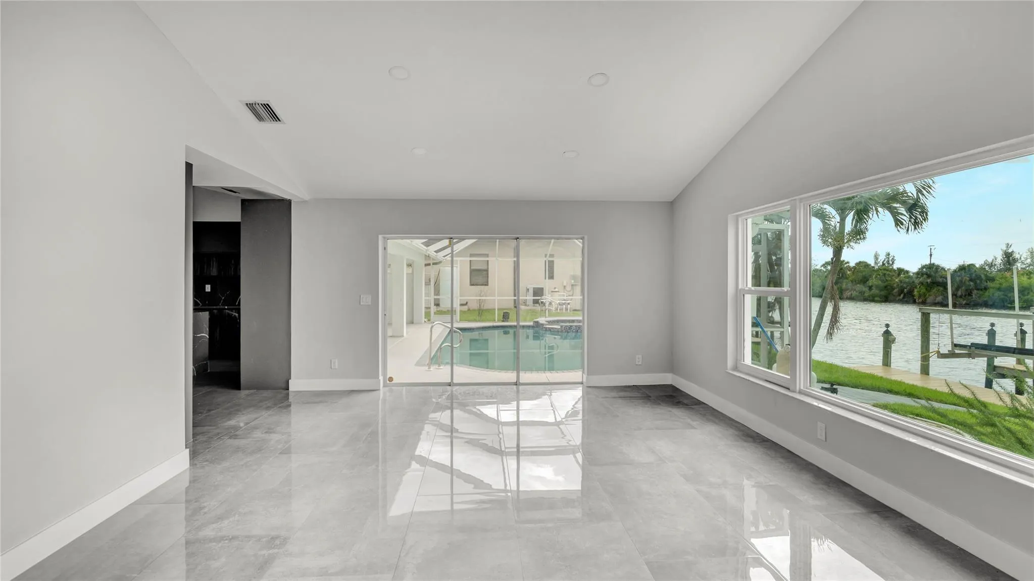 4209 NW 20th Ter