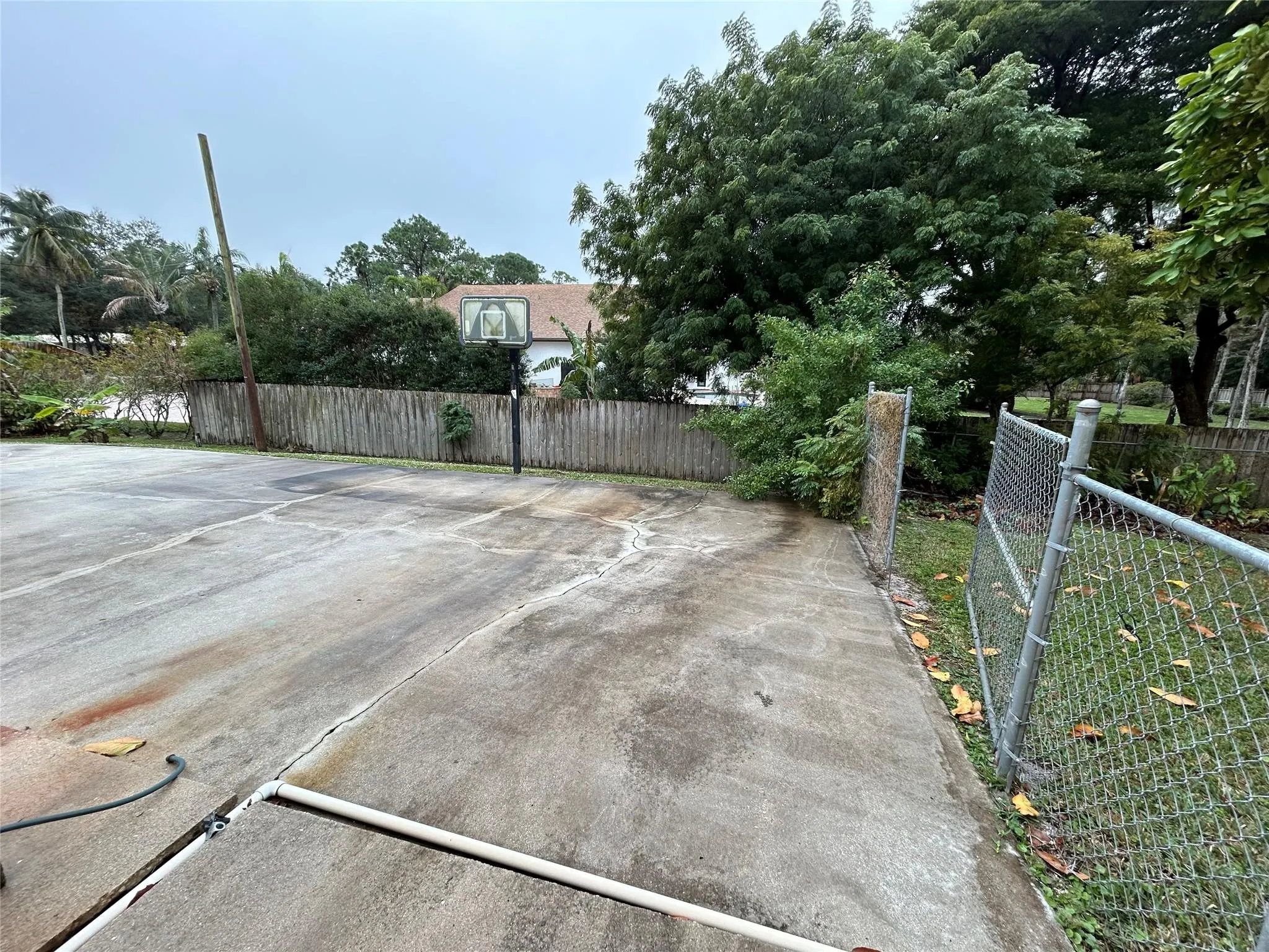 6383 NW 62nd Ter