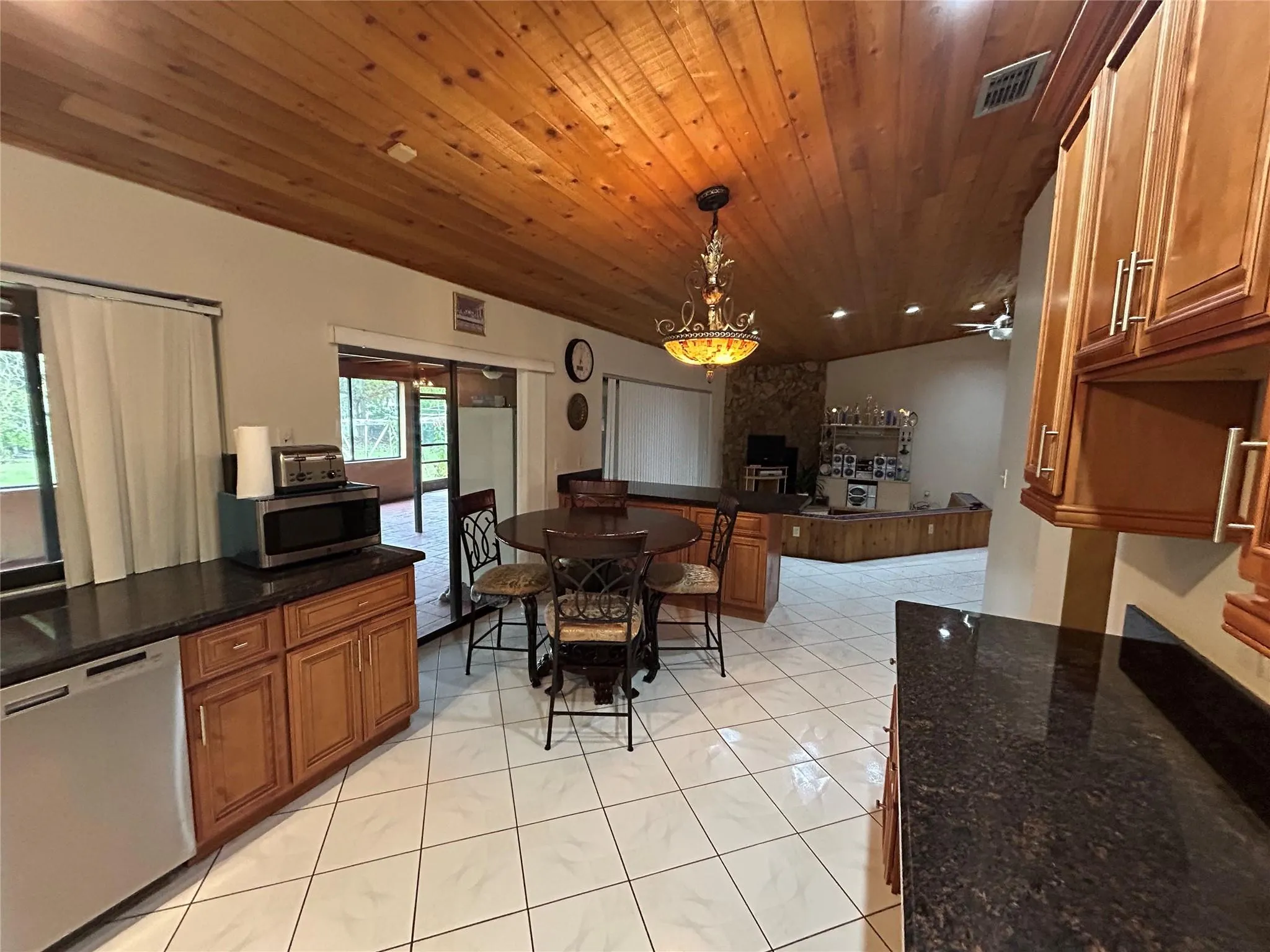 6383 NW 62nd Ter