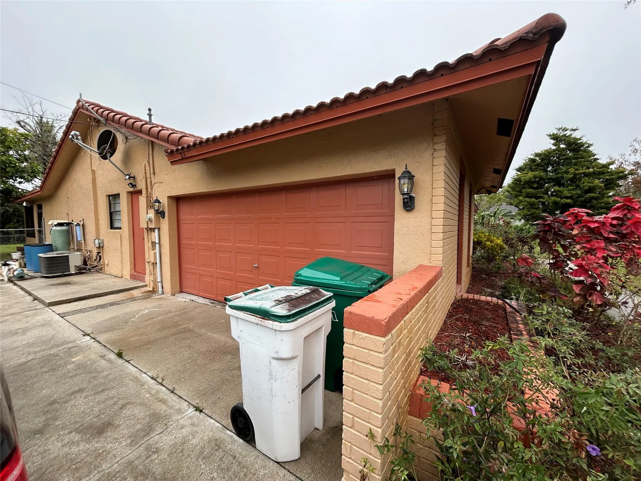 6383 NW 62nd Ter