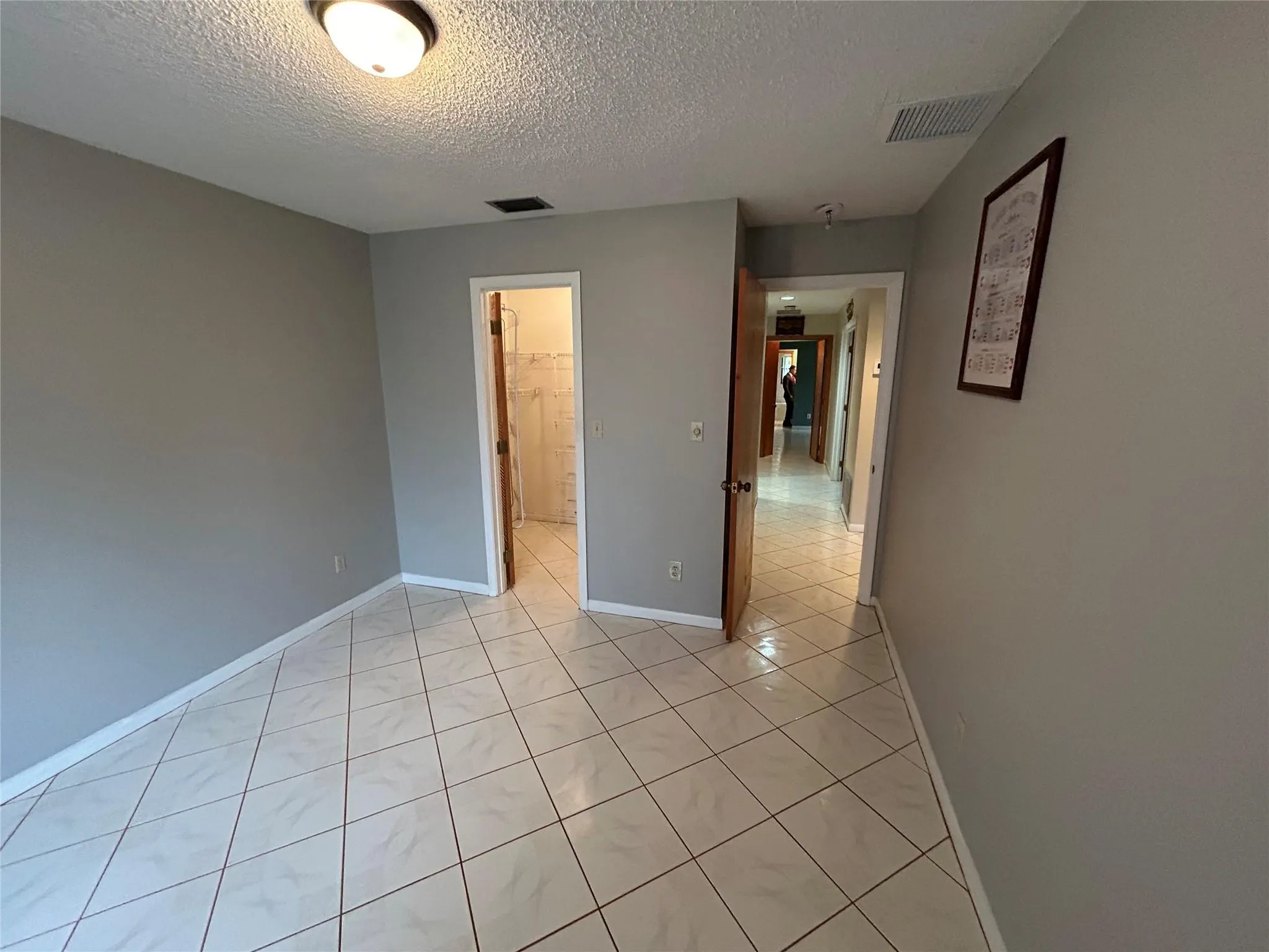 6383 NW 62nd Ter