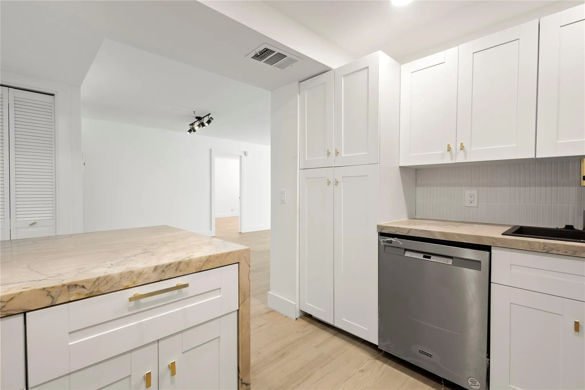 2000 S Ocean Blvd, #2N