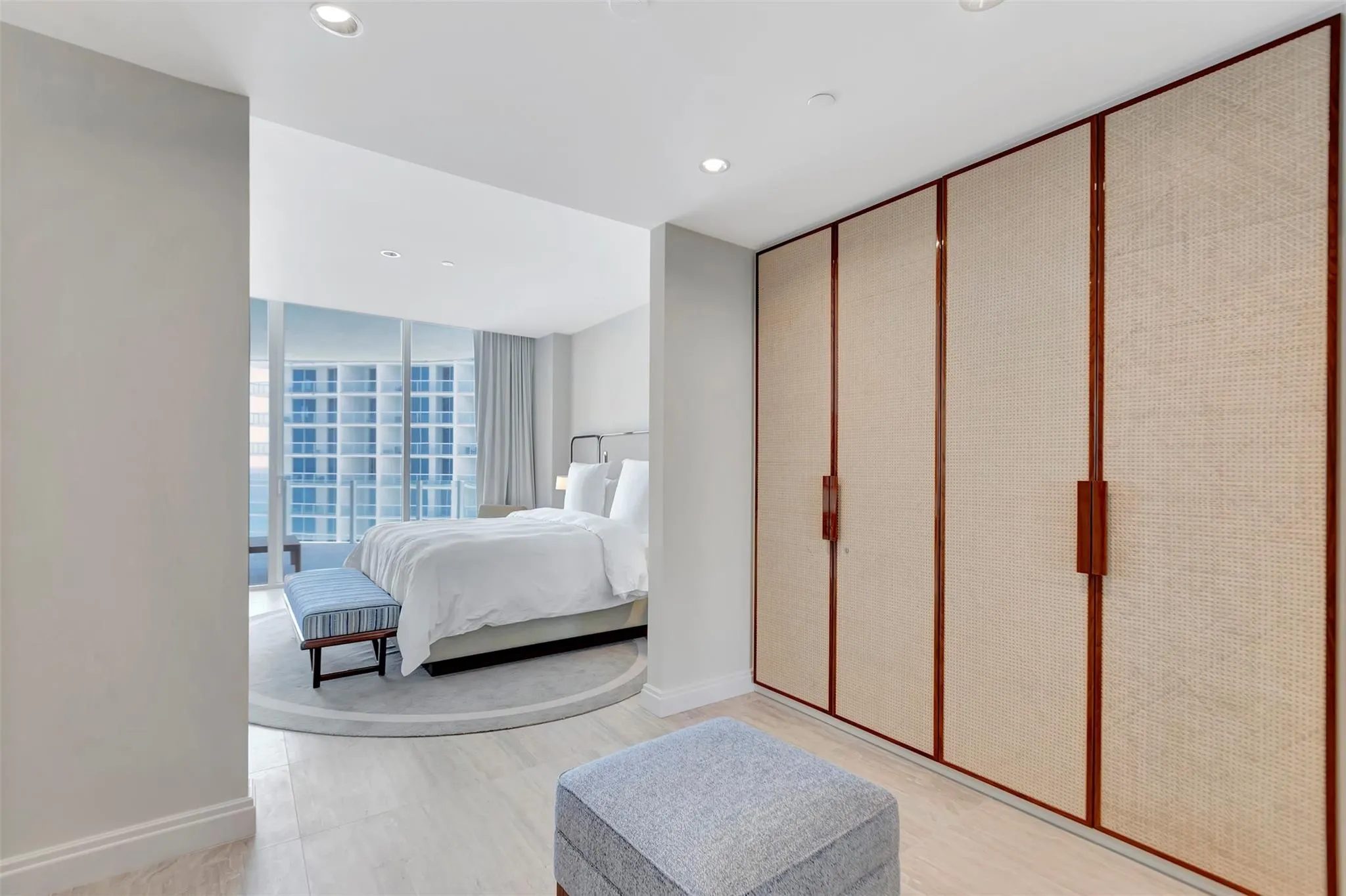 525 N Fort Lauderdale Beach Blvd, #1607