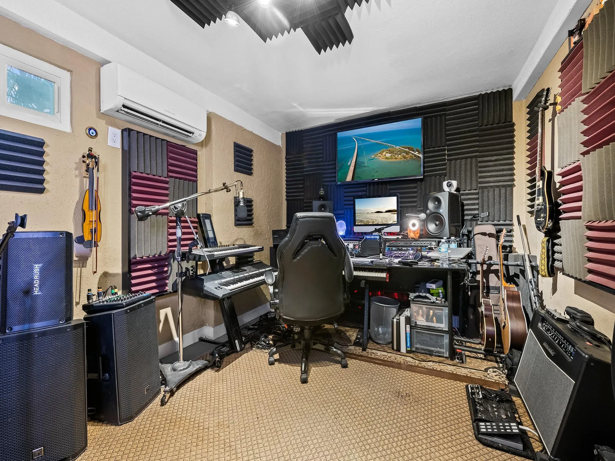 1949 Sailfish Place