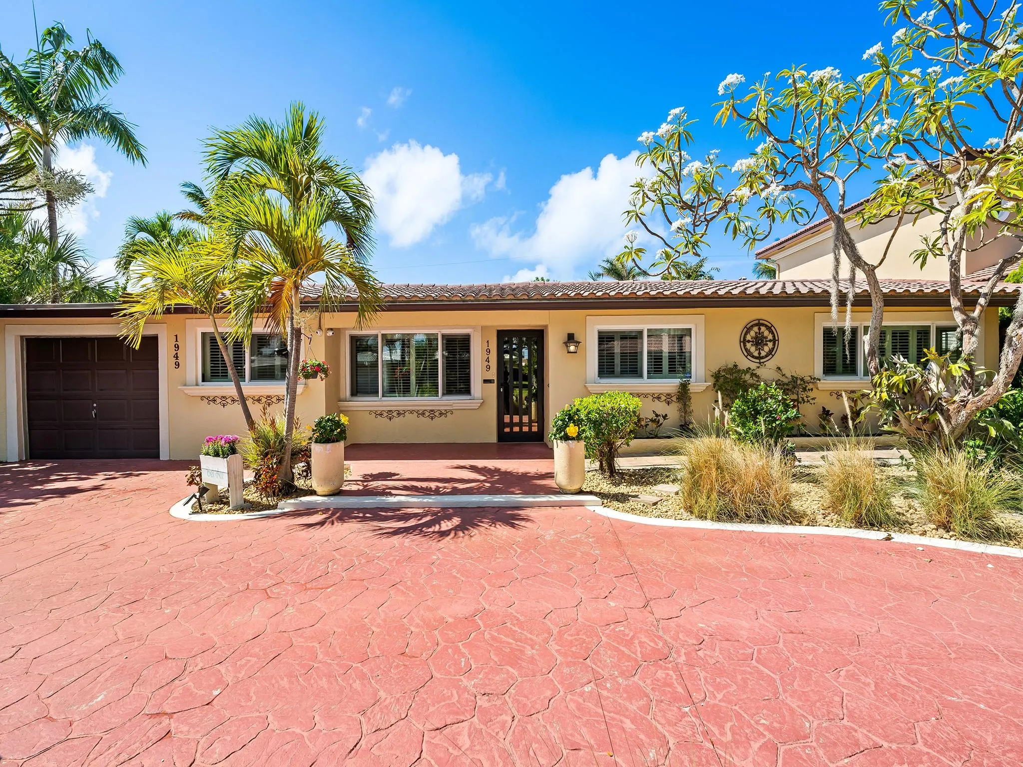 1949 Sailfish Place