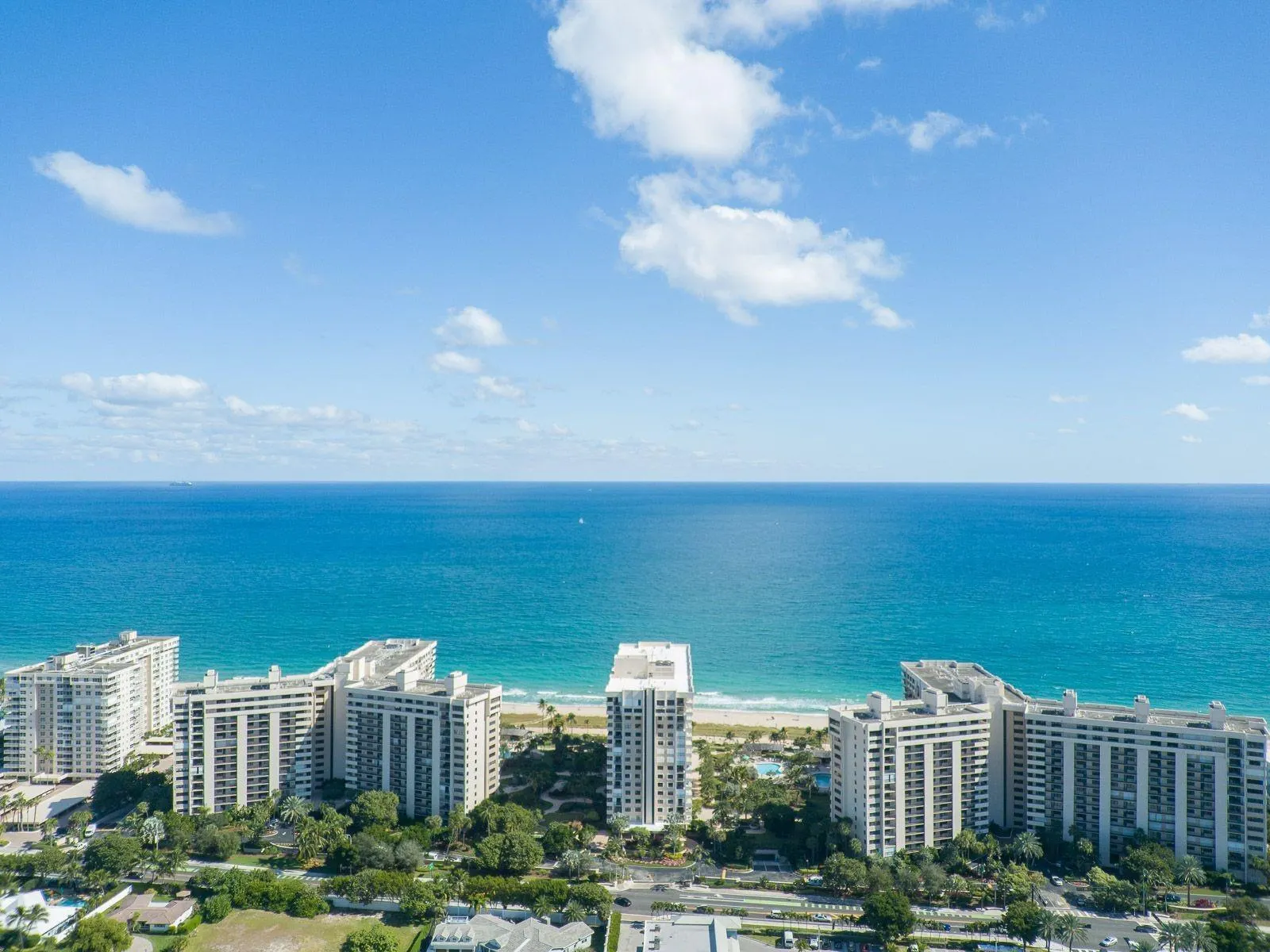 5100 N Ocean Blvd, #1004