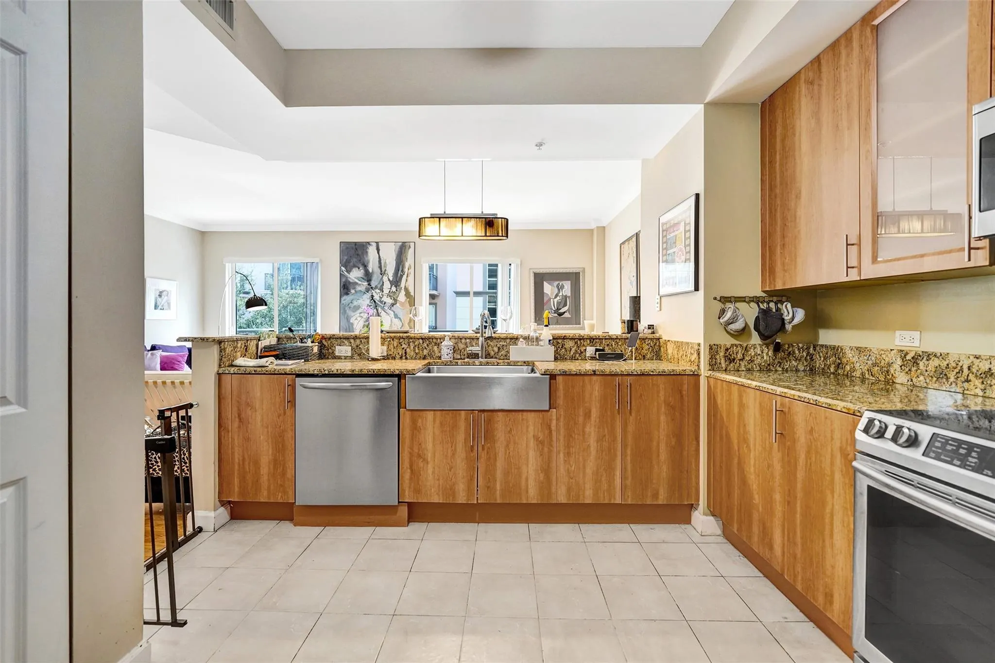 2617 NE 14th Ave, #401