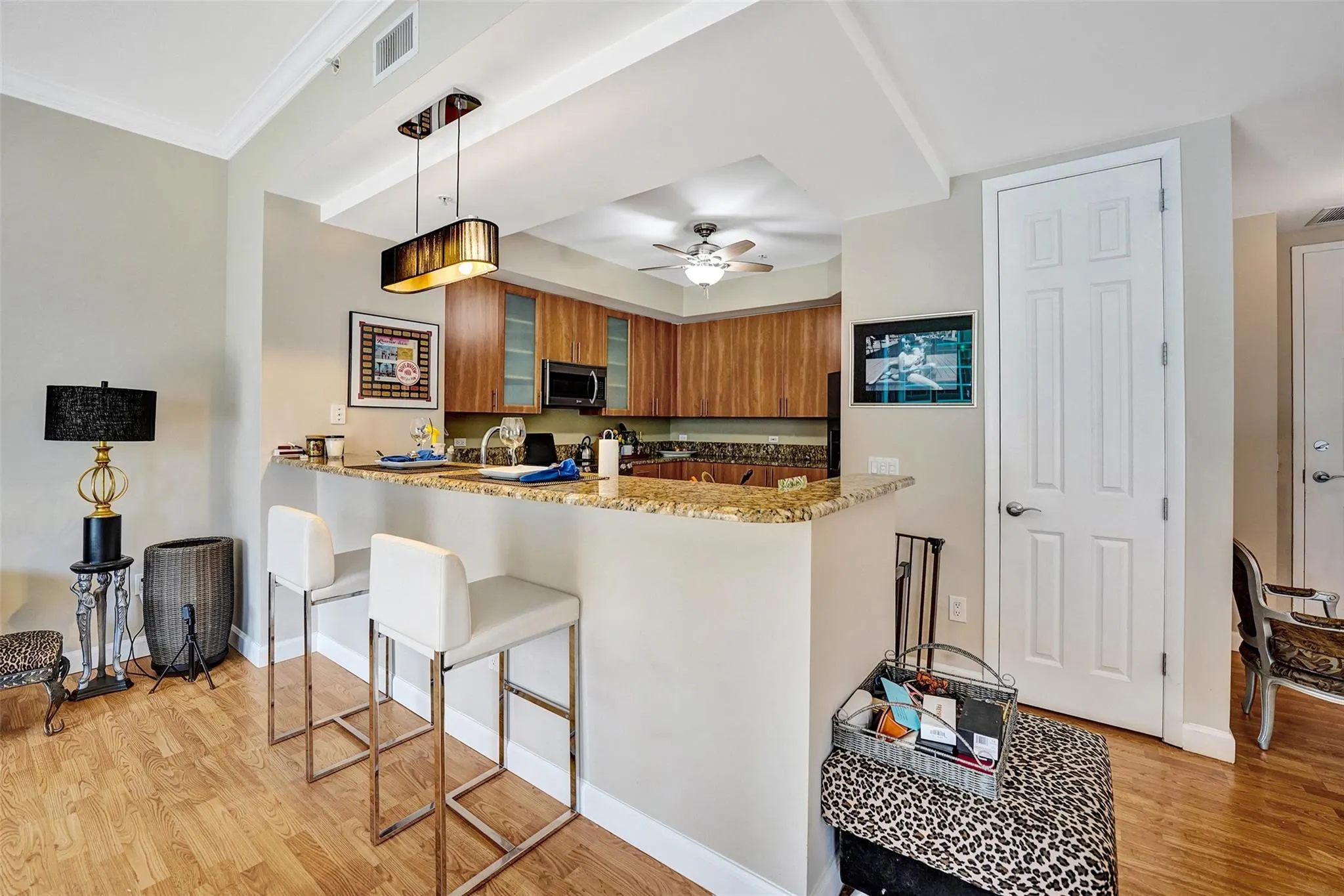 2617 NE 14th Ave, #401