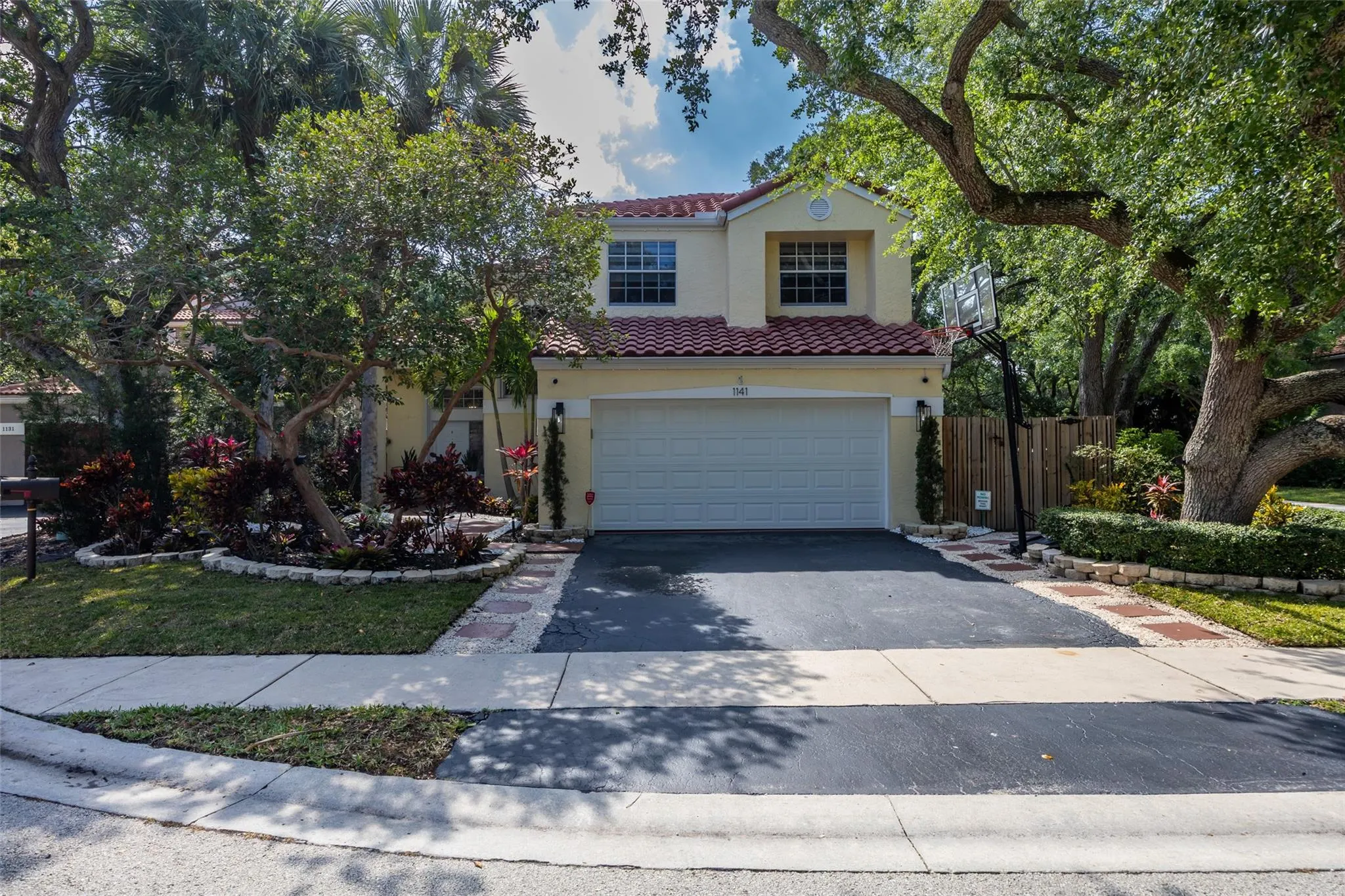 1141 NW 108th Ave