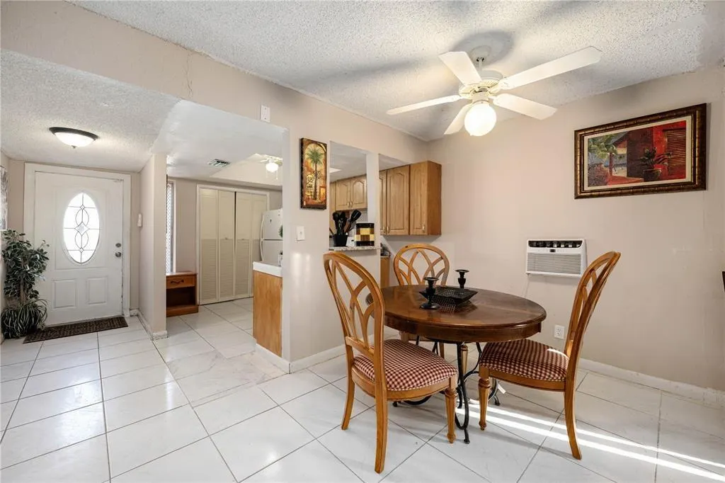 1110 S 29th Ave