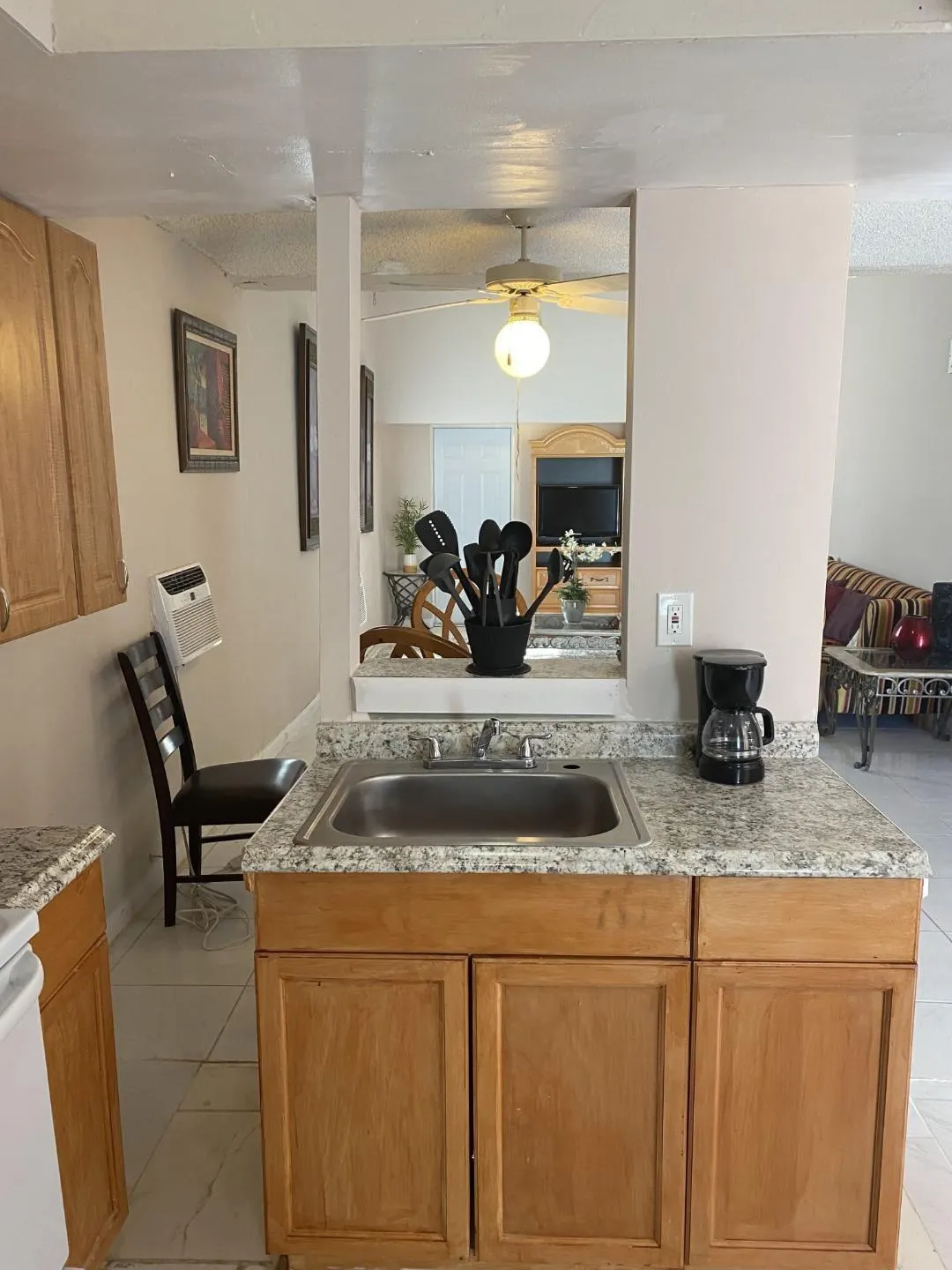 1110 S 29th Ave