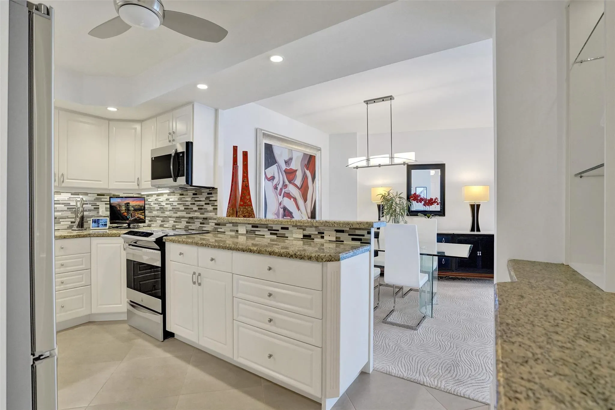 3900 N Ocean Dr, #9C