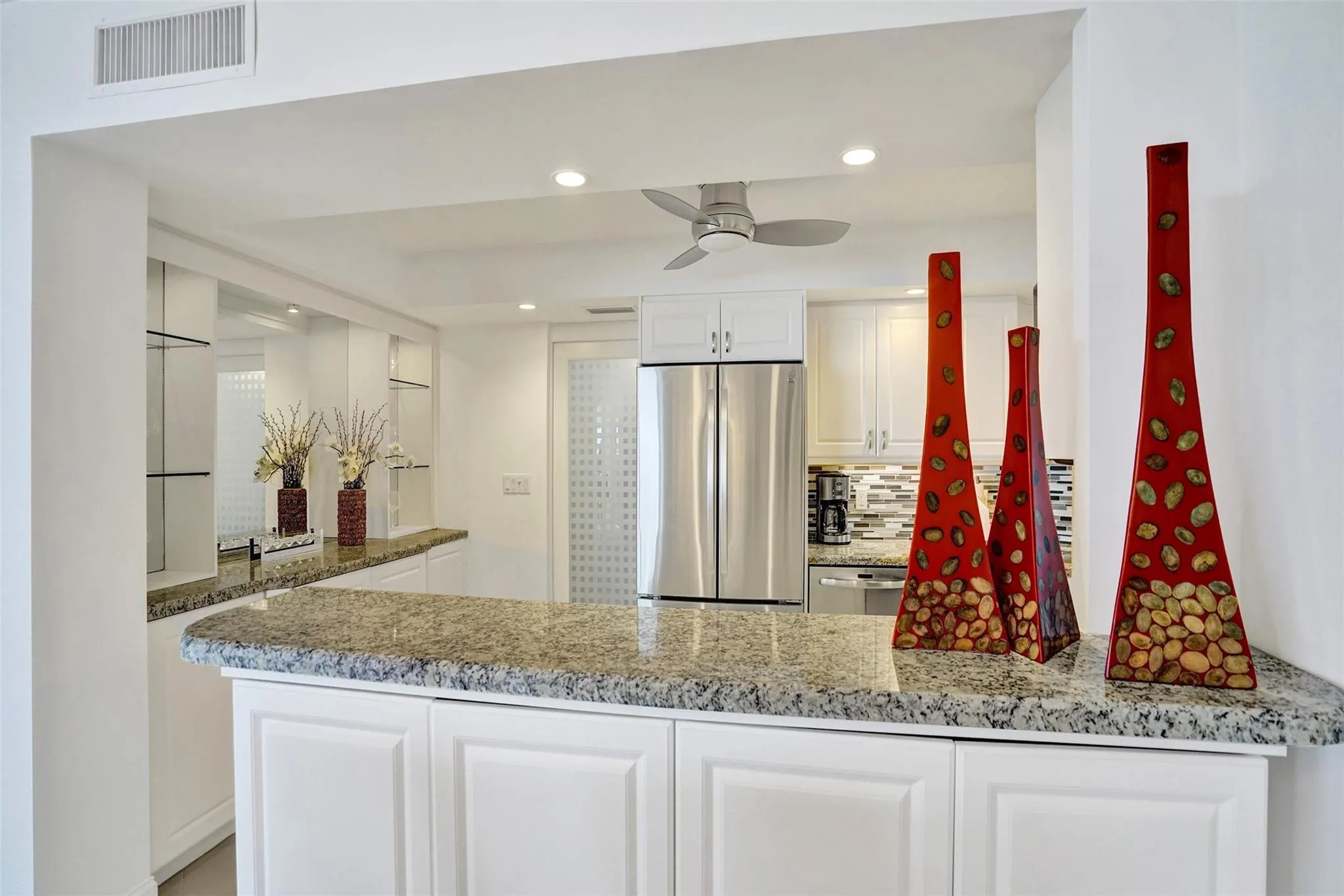 3900 N Ocean Dr, #9C