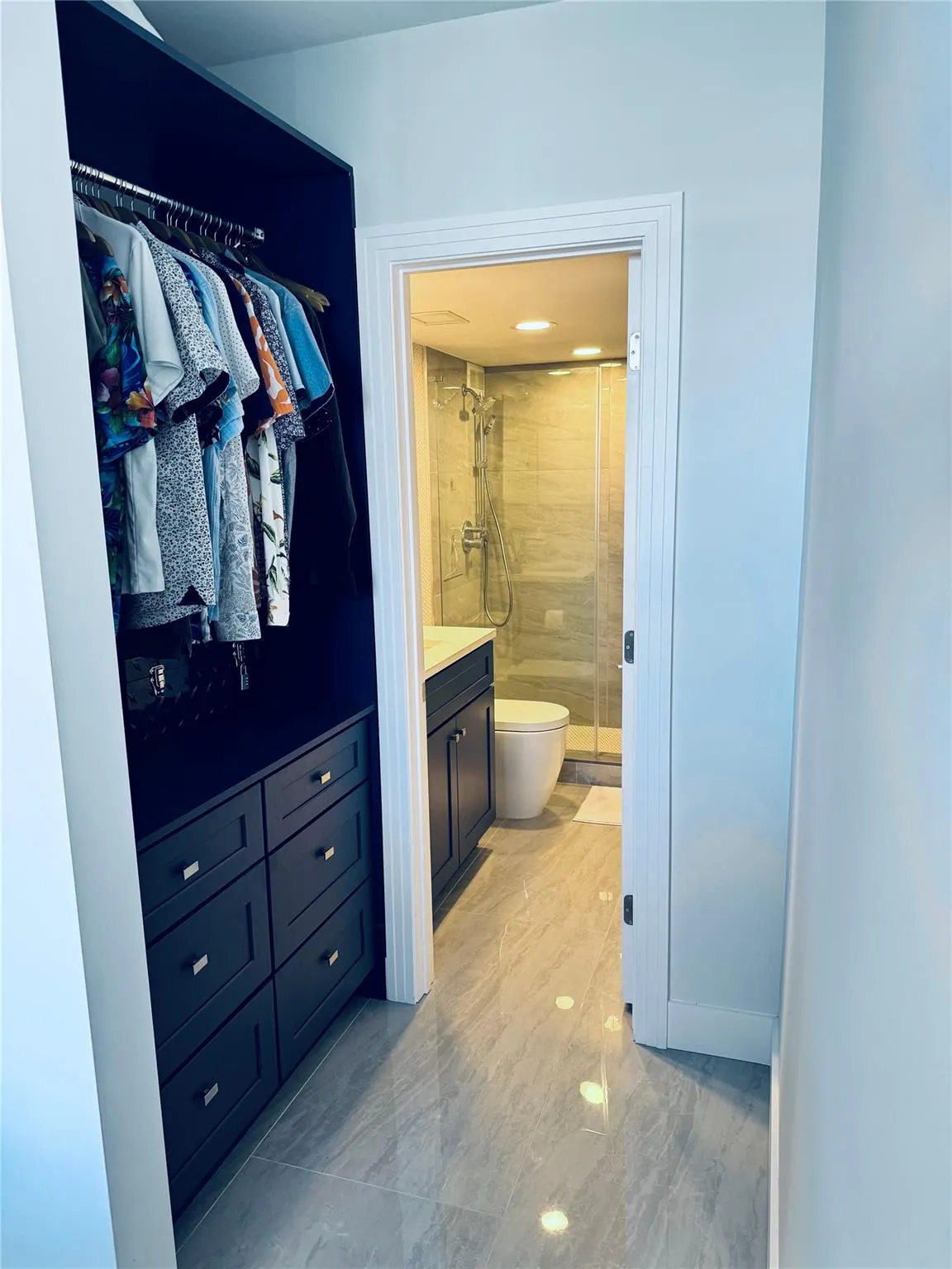 888 Intracoastal Dr, #12B