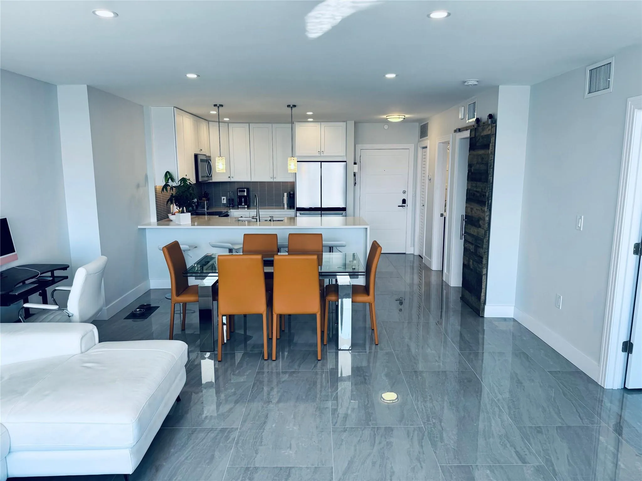 888 Intracoastal Dr, #12B