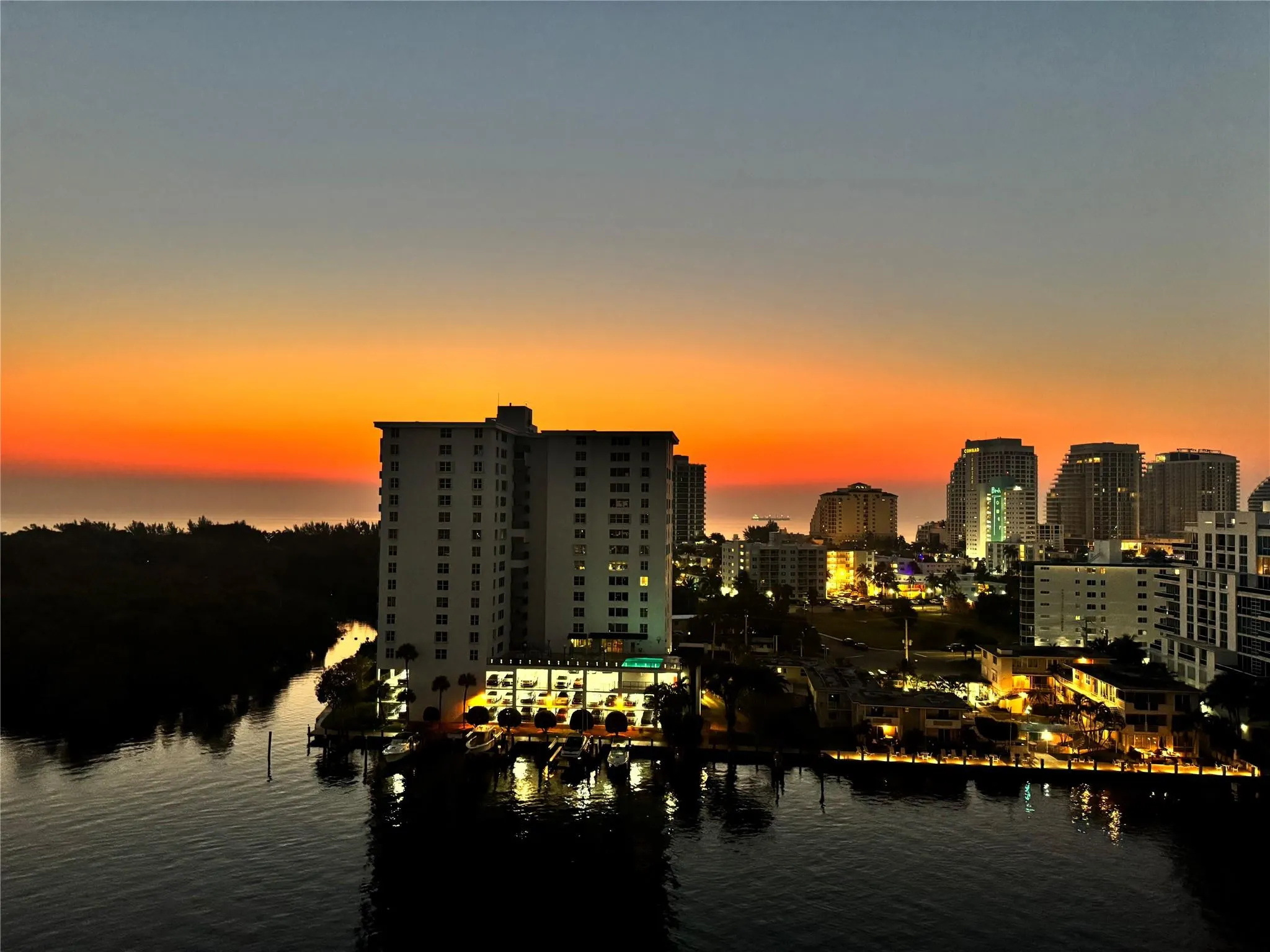 888 Intracoastal Dr, #12B