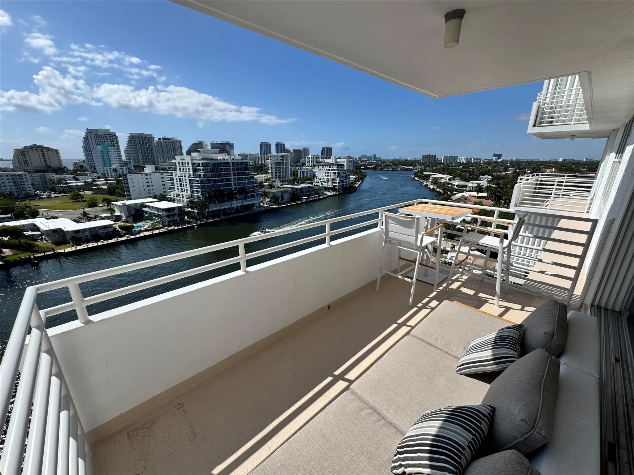888 Intracoastal Dr, #12B