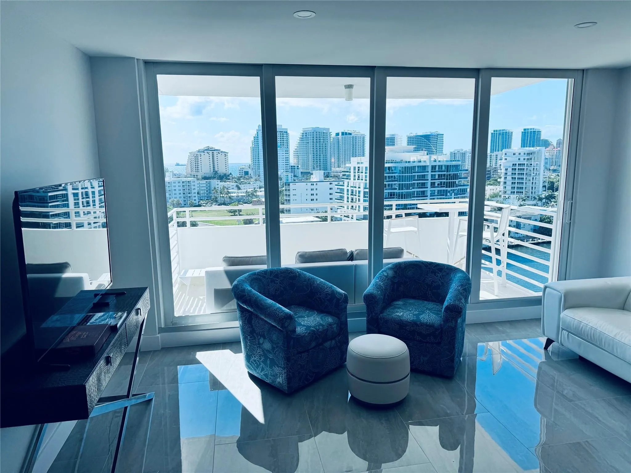 888 Intracoastal Dr, #12B