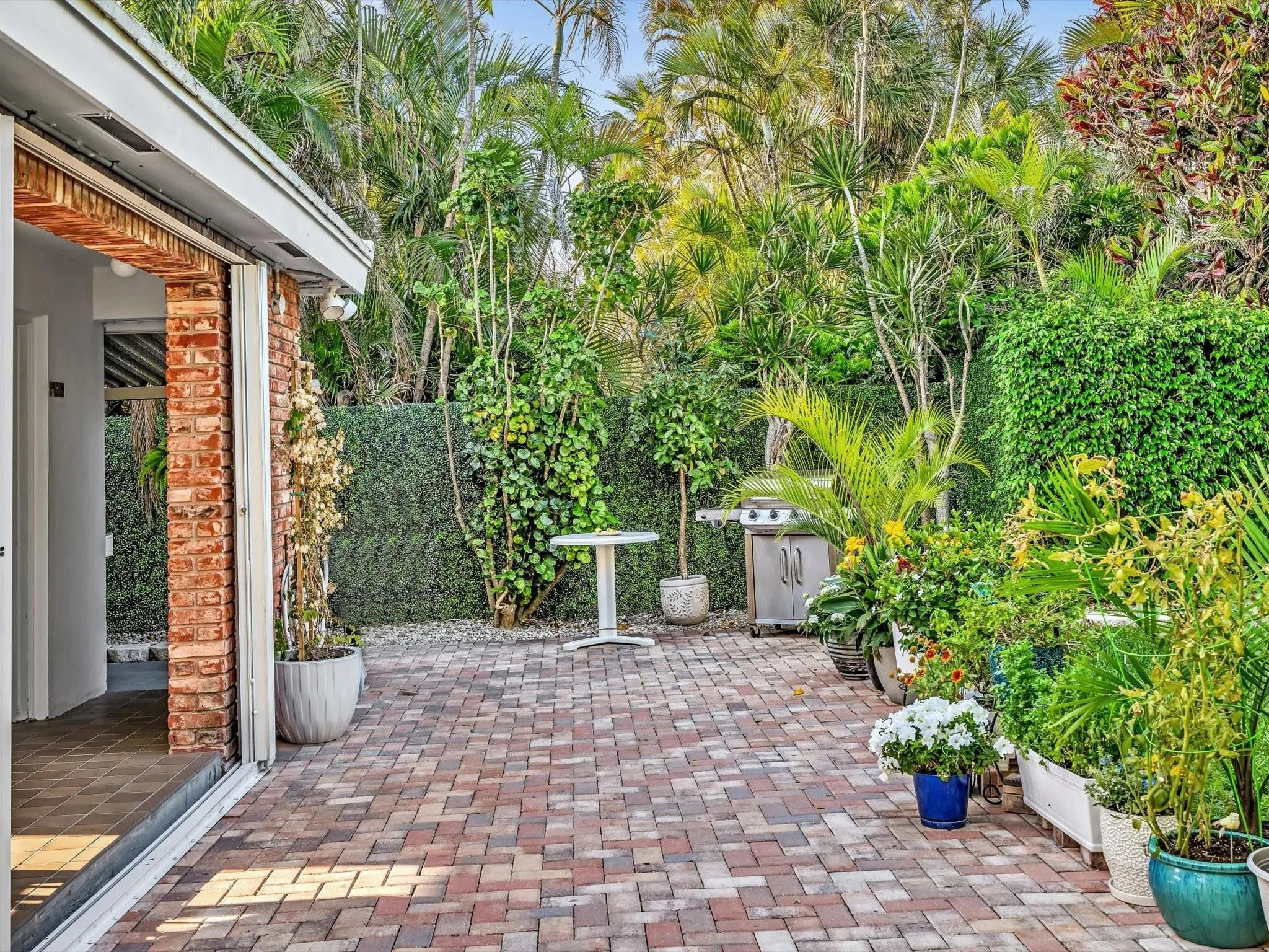224 Hibiscus Avenue, #258