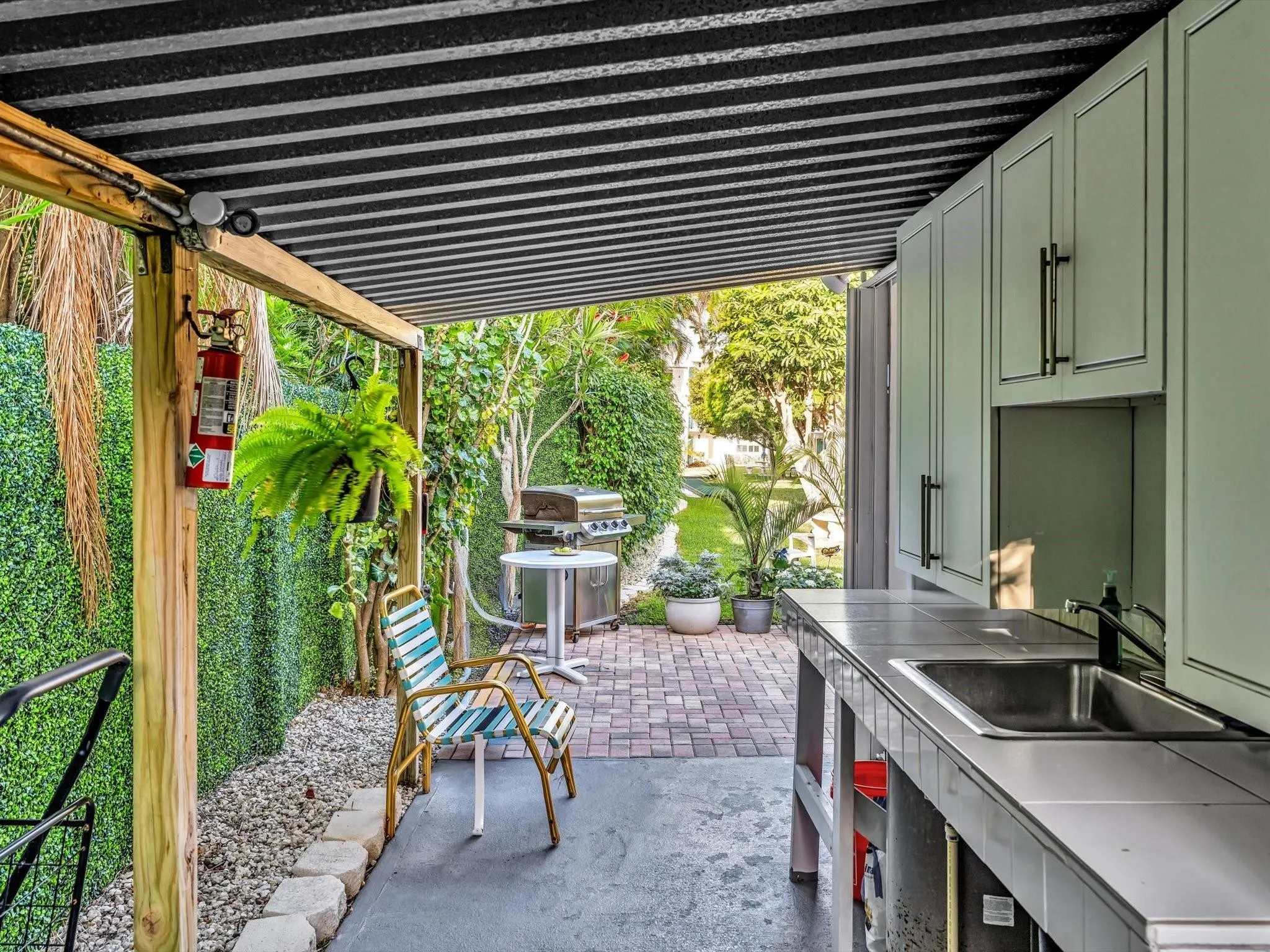 224 Hibiscus Avenue, #258