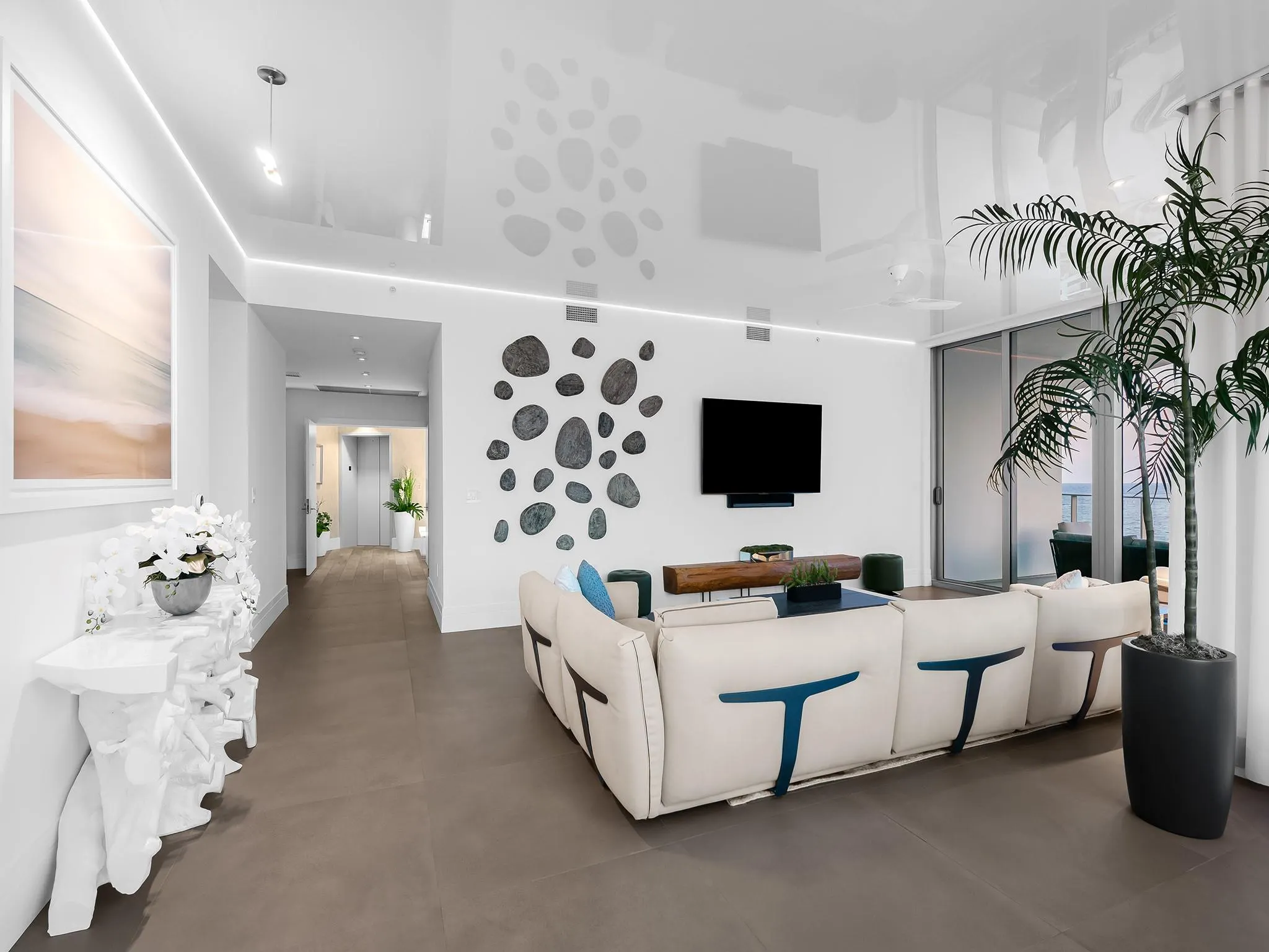 701 N Fort Lauderdale Beach Blvd, #605