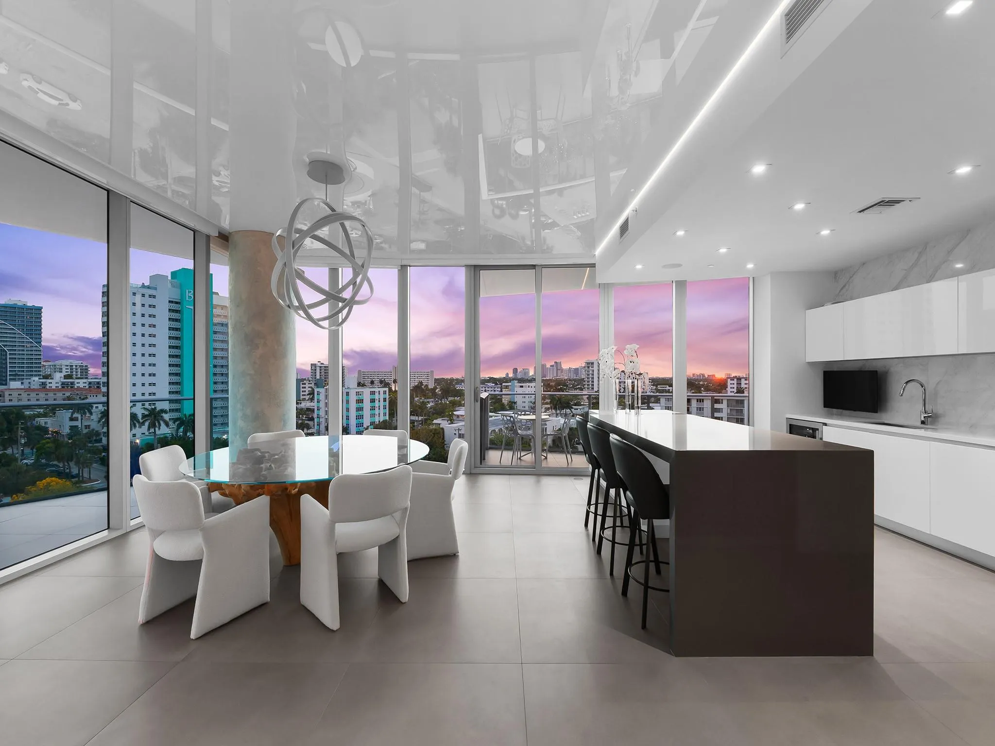 701 N Fort Lauderdale Beach Blvd, #605