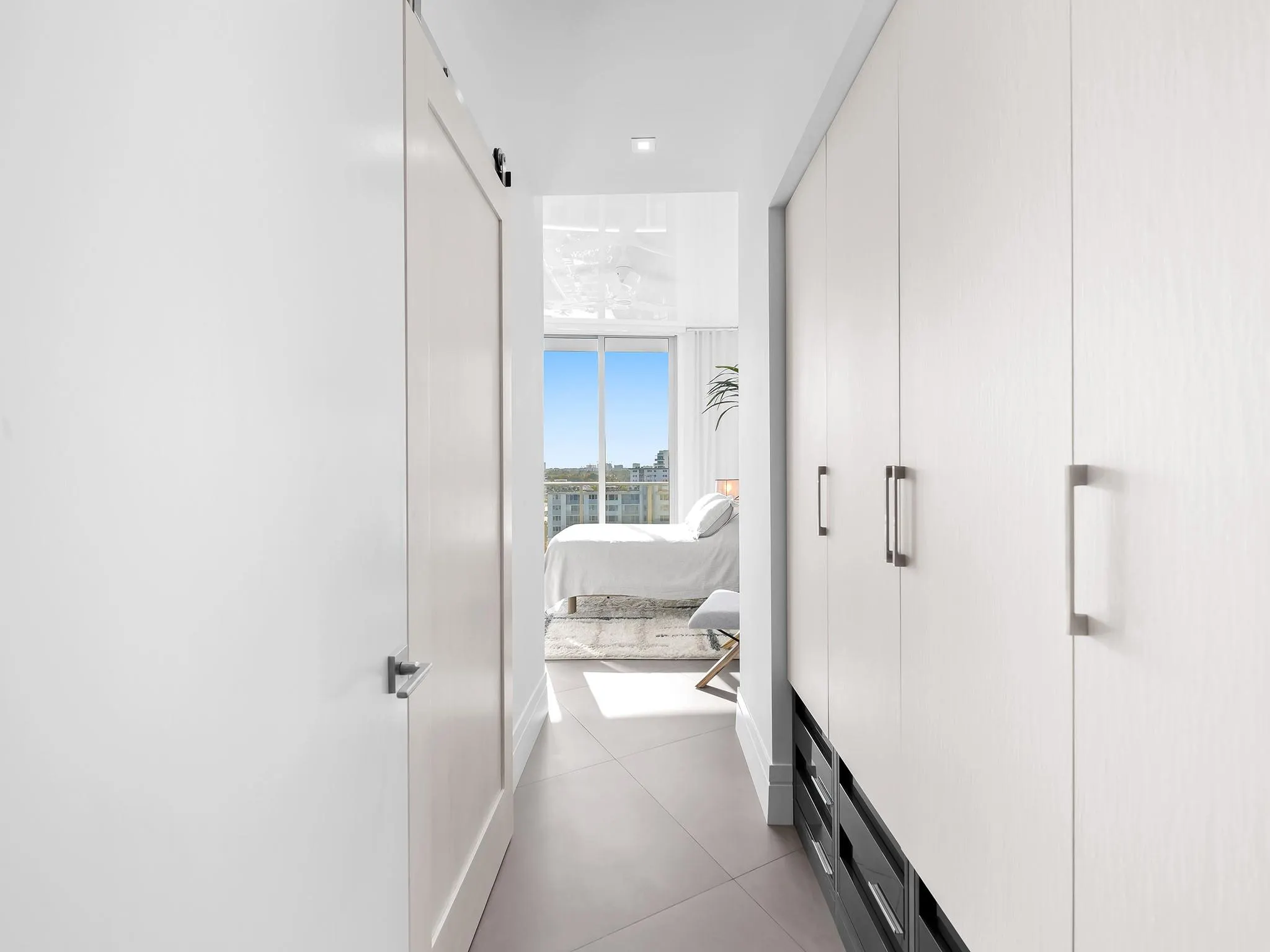 701 N Fort Lauderdale Beach Blvd, #605