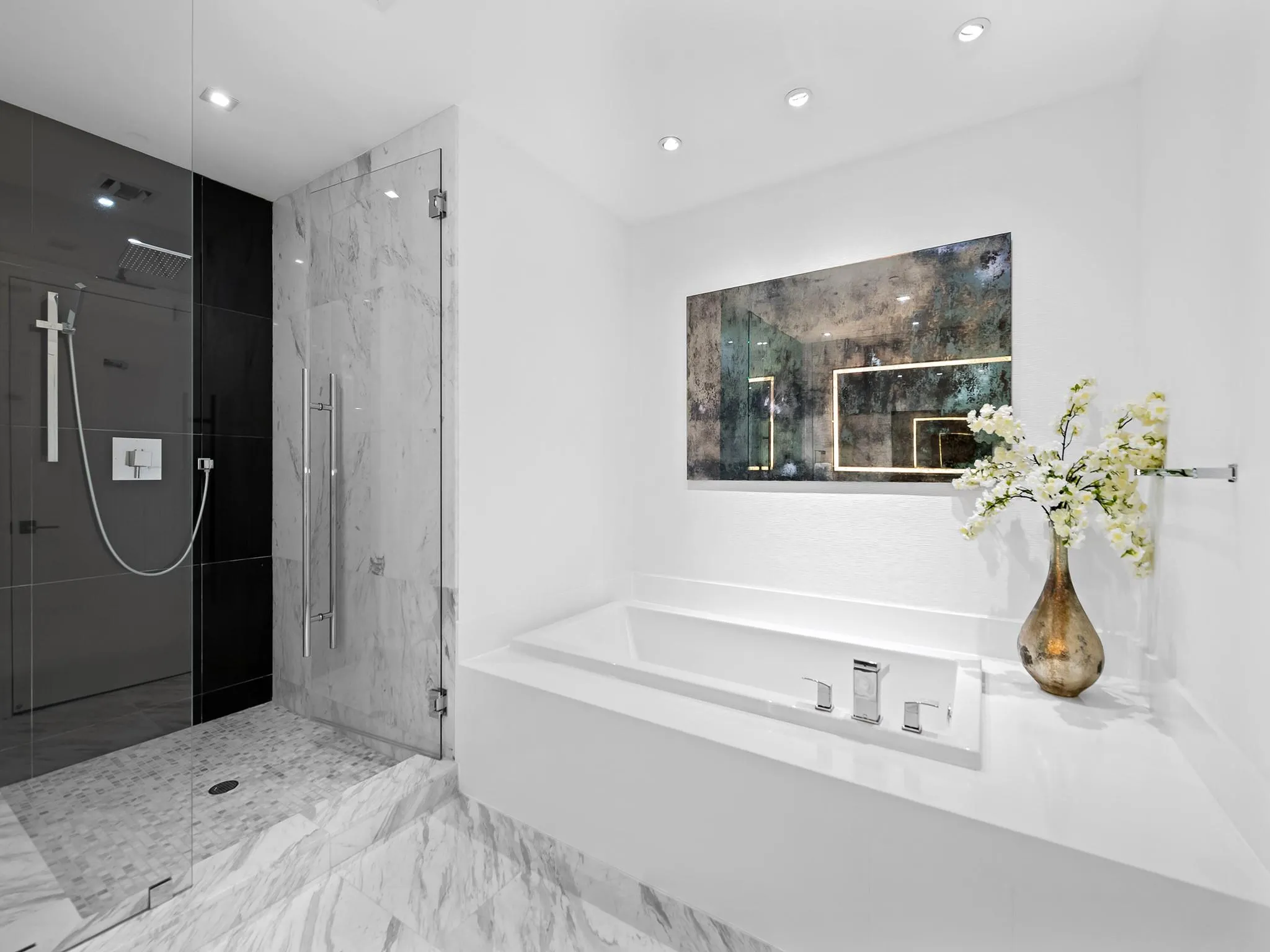 701 N Fort Lauderdale Beach Blvd, #605