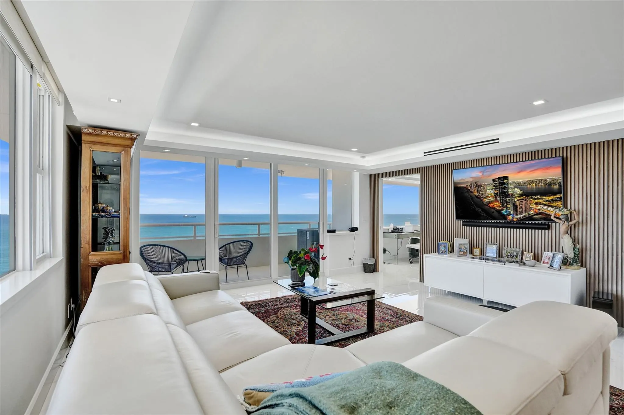 545 S Fort Lauderdale Beach Blvd, #1701