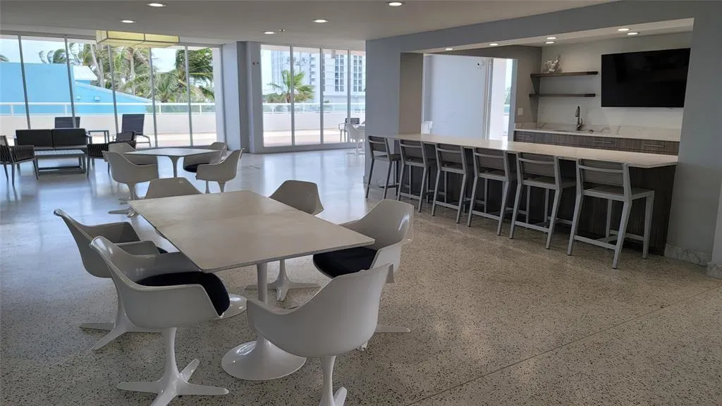 545 S Fort Lauderdale Beach Blvd, #1701