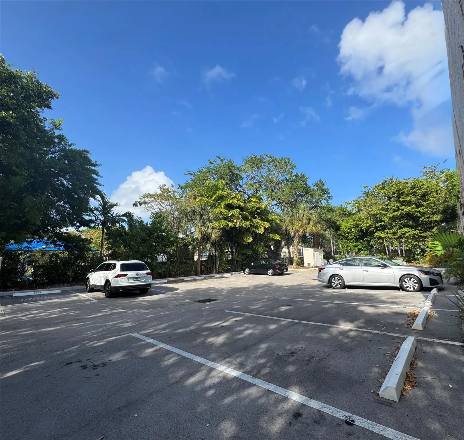 815 NE 28th St, #104