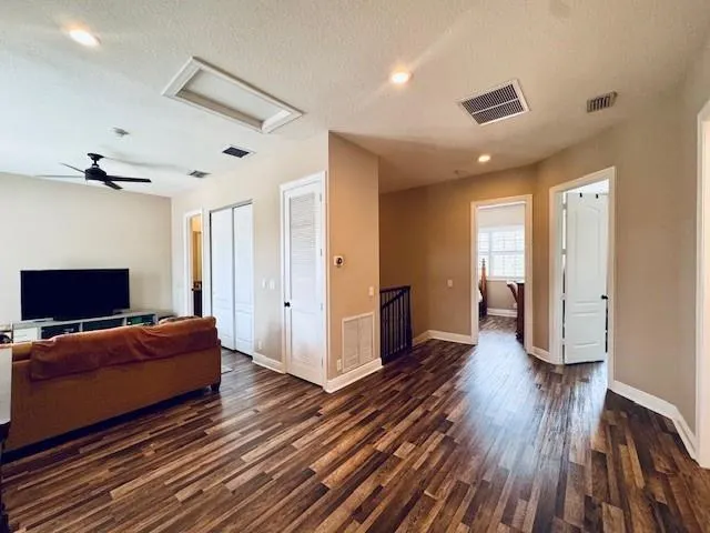 10420 Majestic Ct
