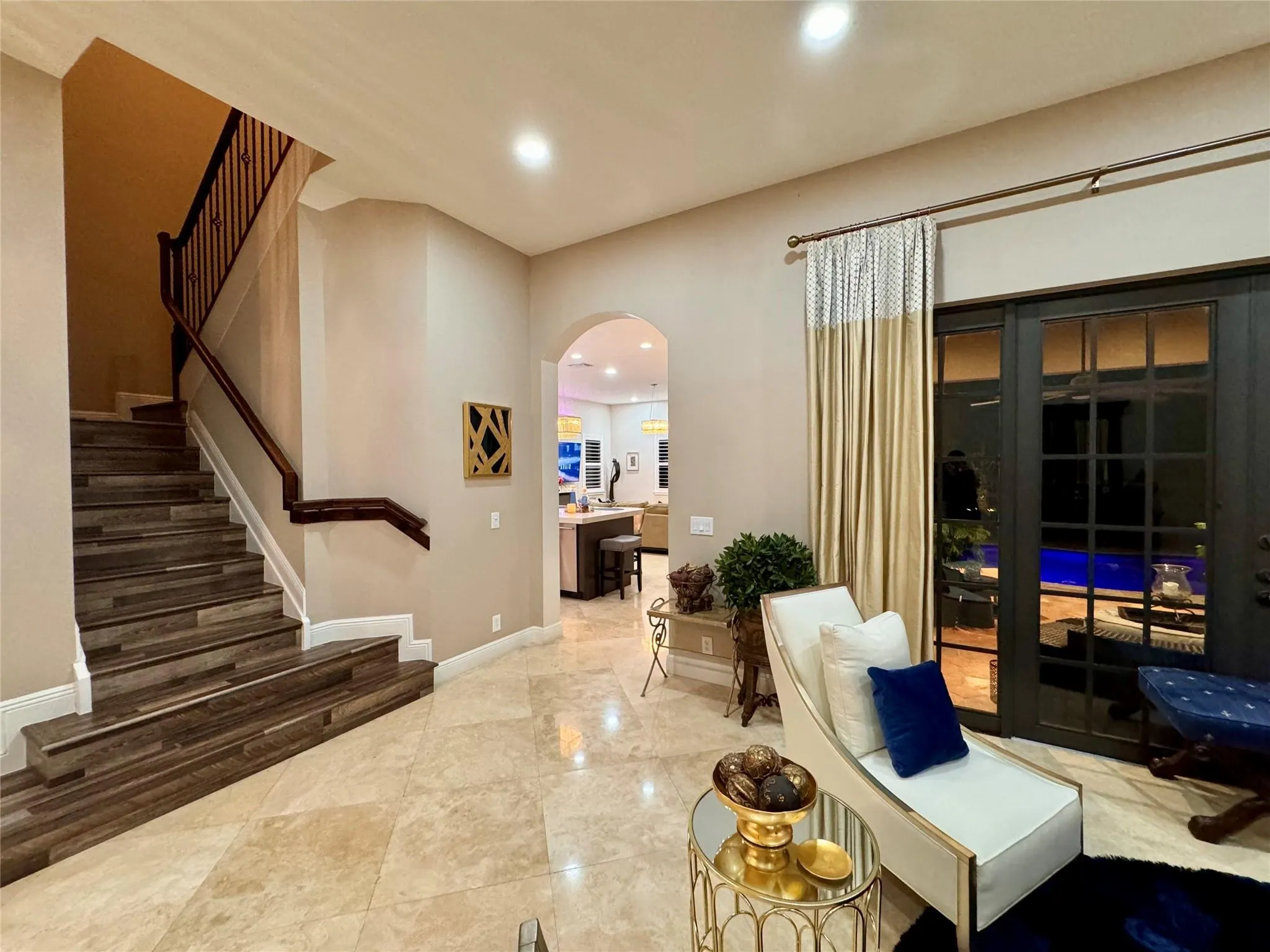 10420 Majestic Ct