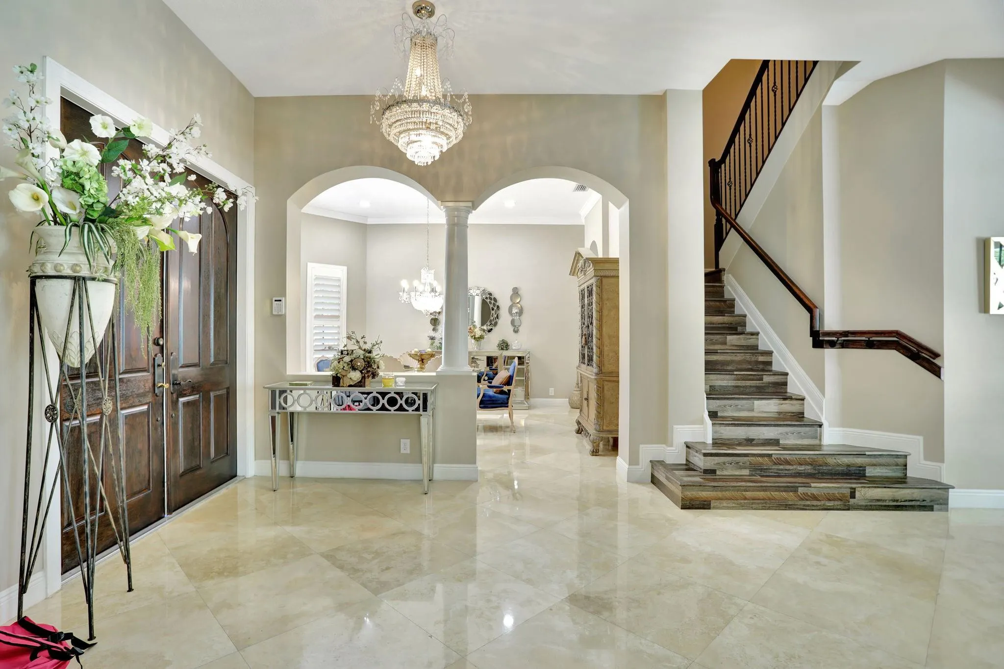 10420 Majestic Ct