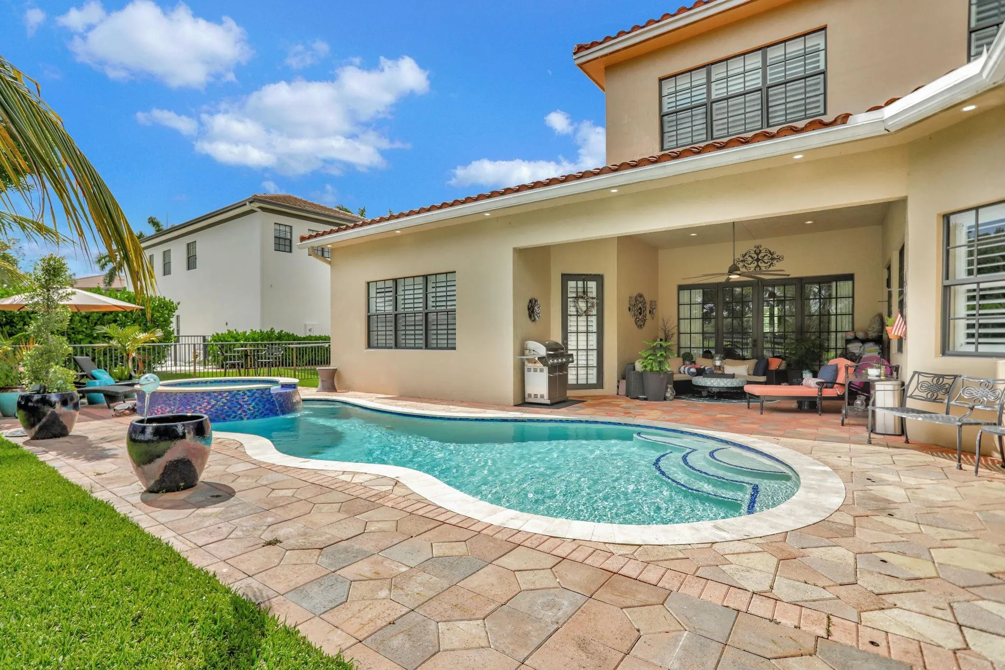 10420 Majestic Ct