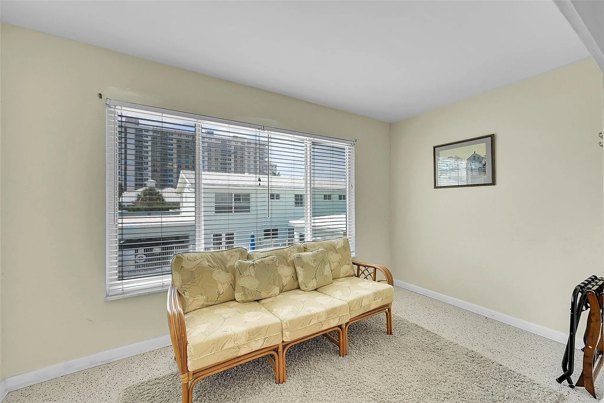 5400 N Ocean Blvd, #20
