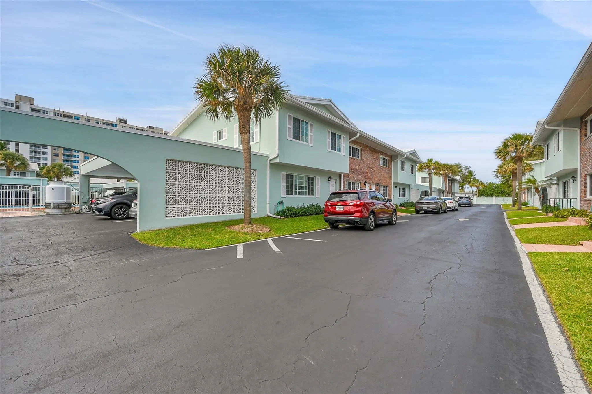 5400 N Ocean Blvd, #20