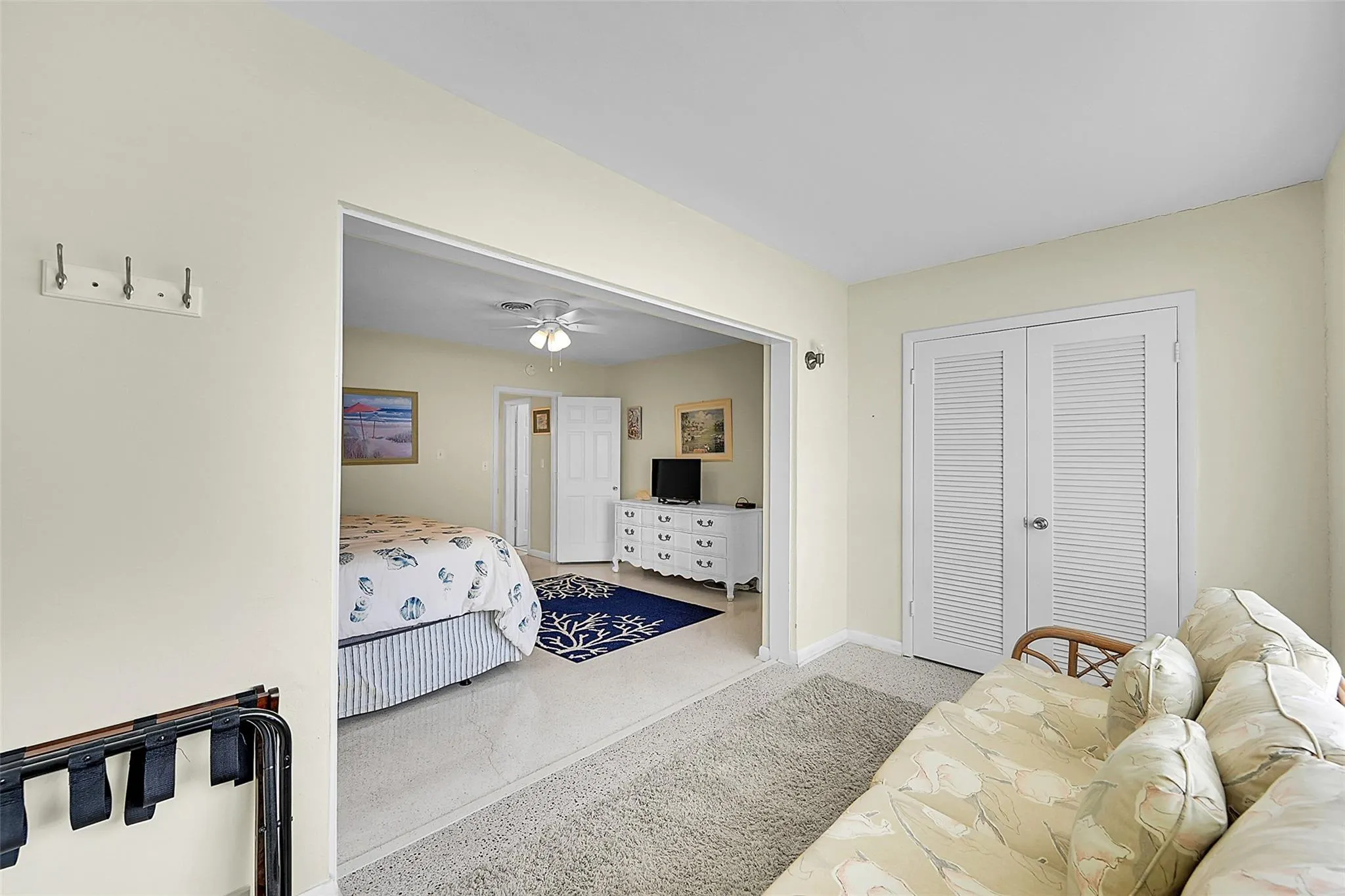 5400 N Ocean Blvd, #20