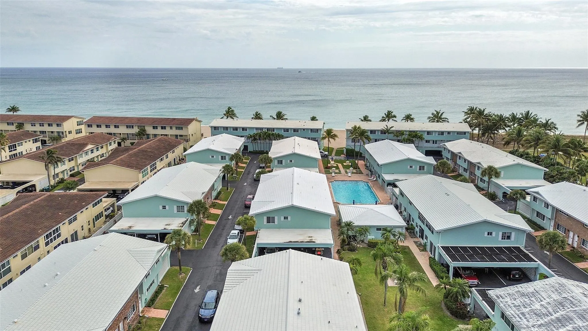 5400 N Ocean Blvd, #20