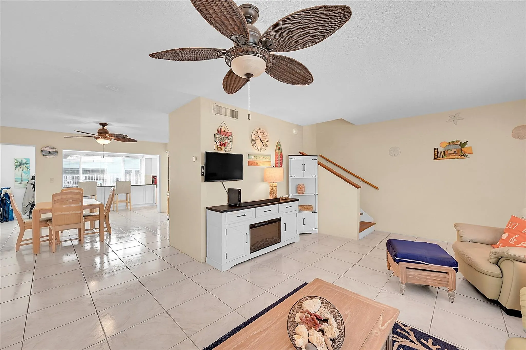 5400 N Ocean Blvd, #20