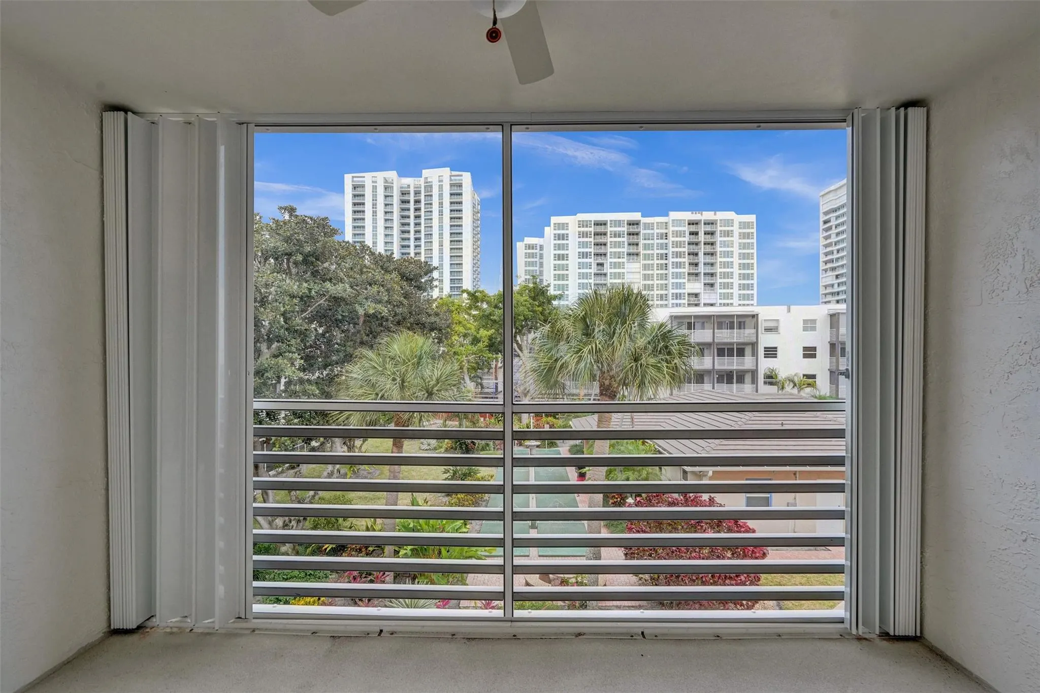 1541 S Ocean Blvd, #309