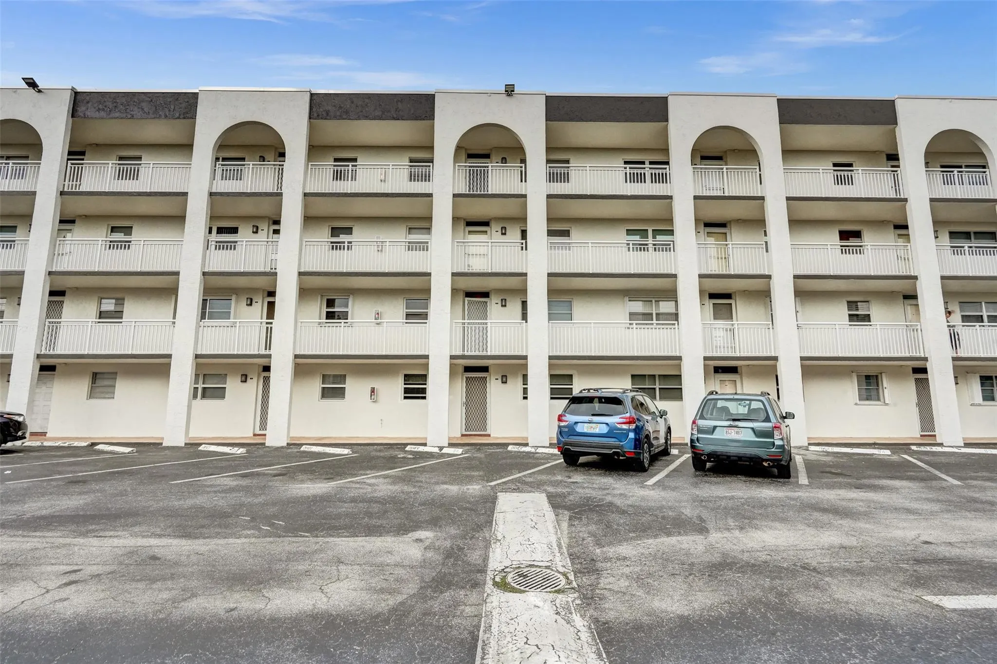 1541 S Ocean Blvd, #309