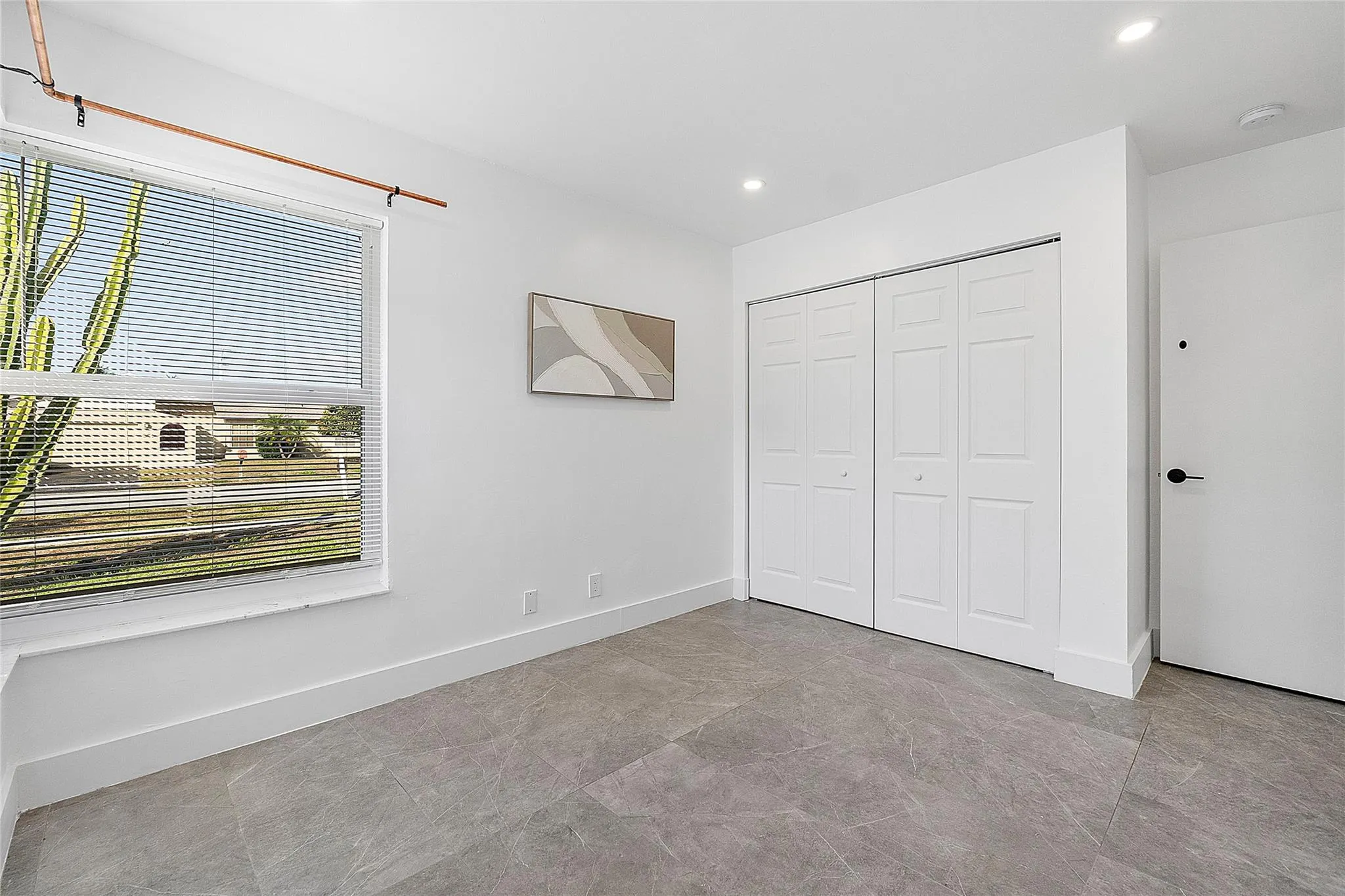 352 NW 41st Ave