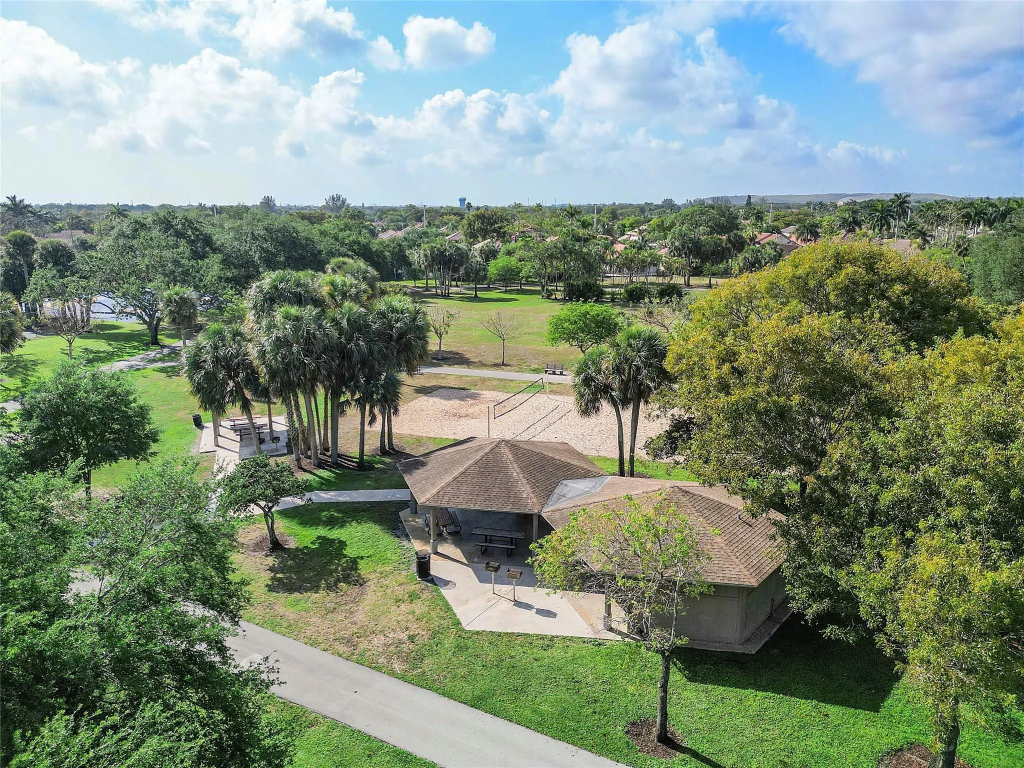 352 NW 41st Ave
