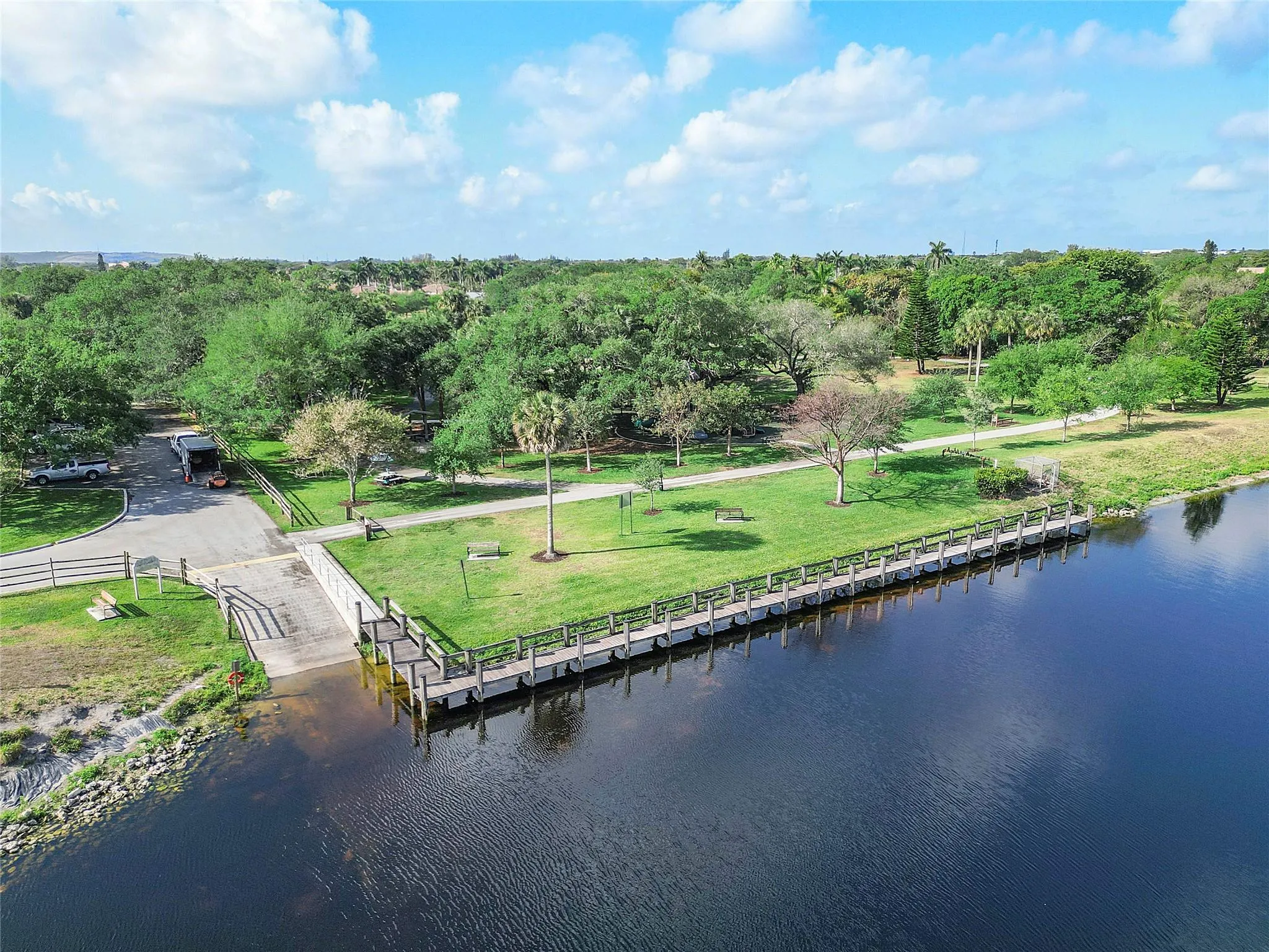 352 NW 41st Ave