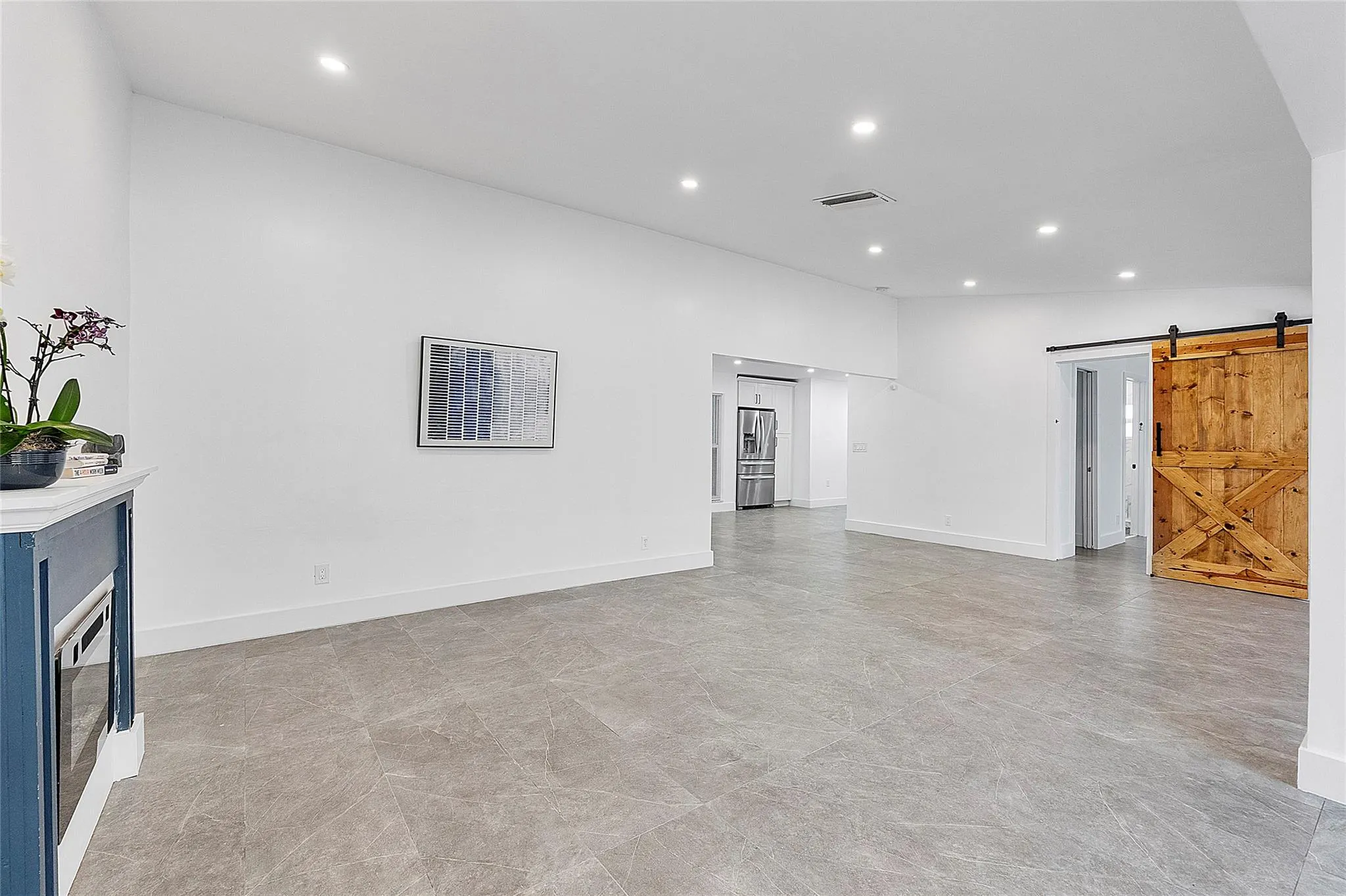 352 NW 41st Ave