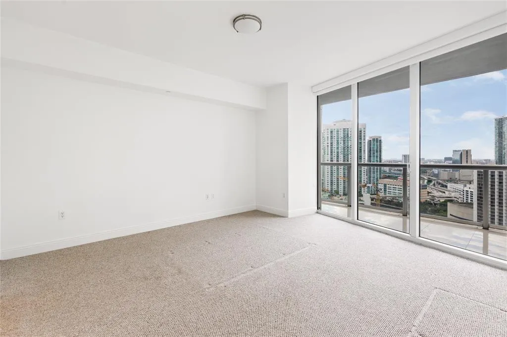 465 Brickell Ave, #2706